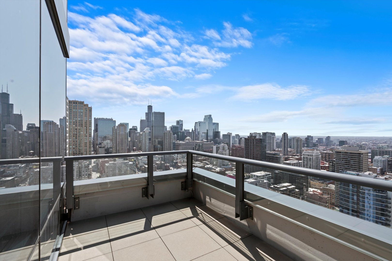 23 W Chicago Avenue Unit: 3609
