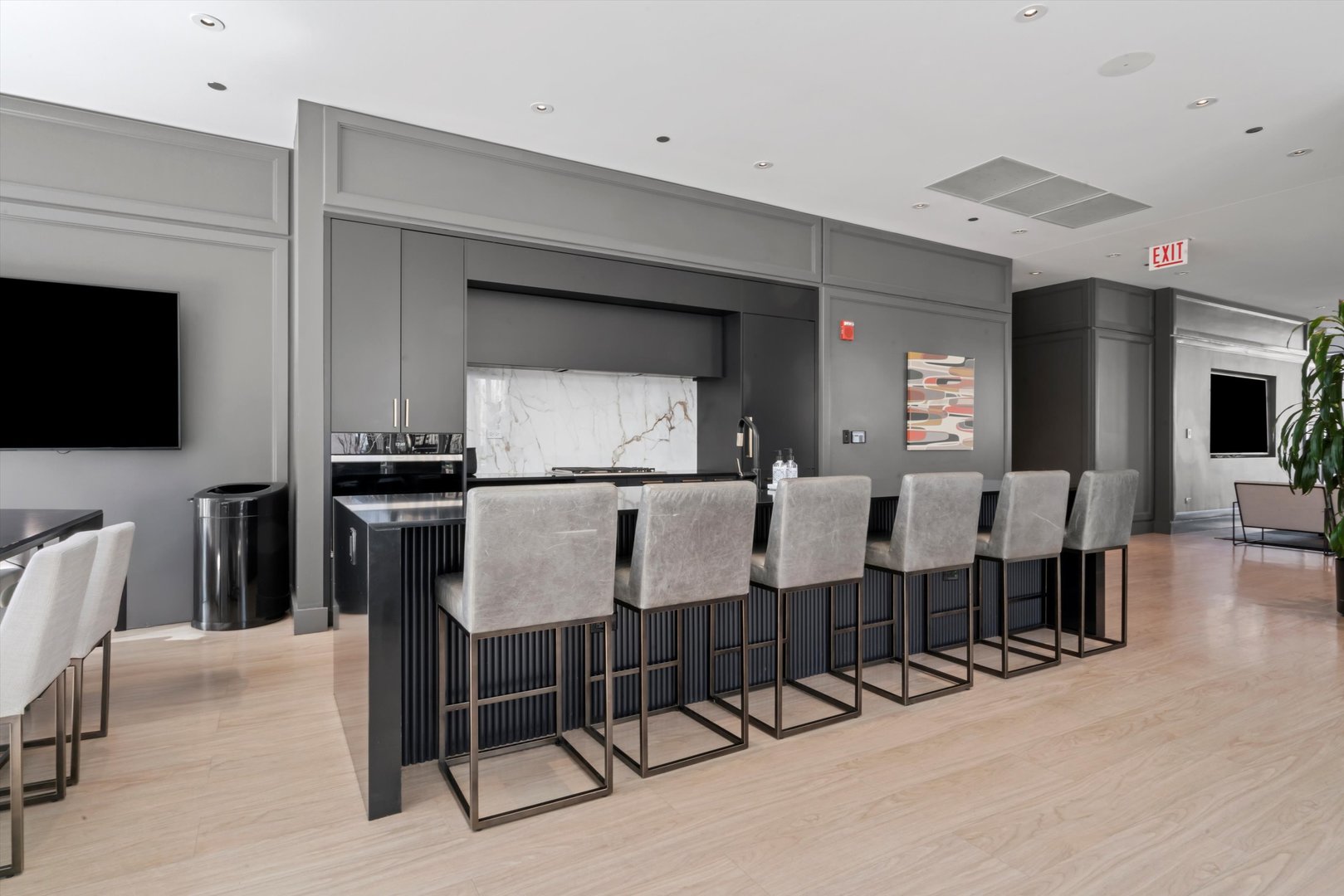 23 W Chicago Avenue Unit: 3609