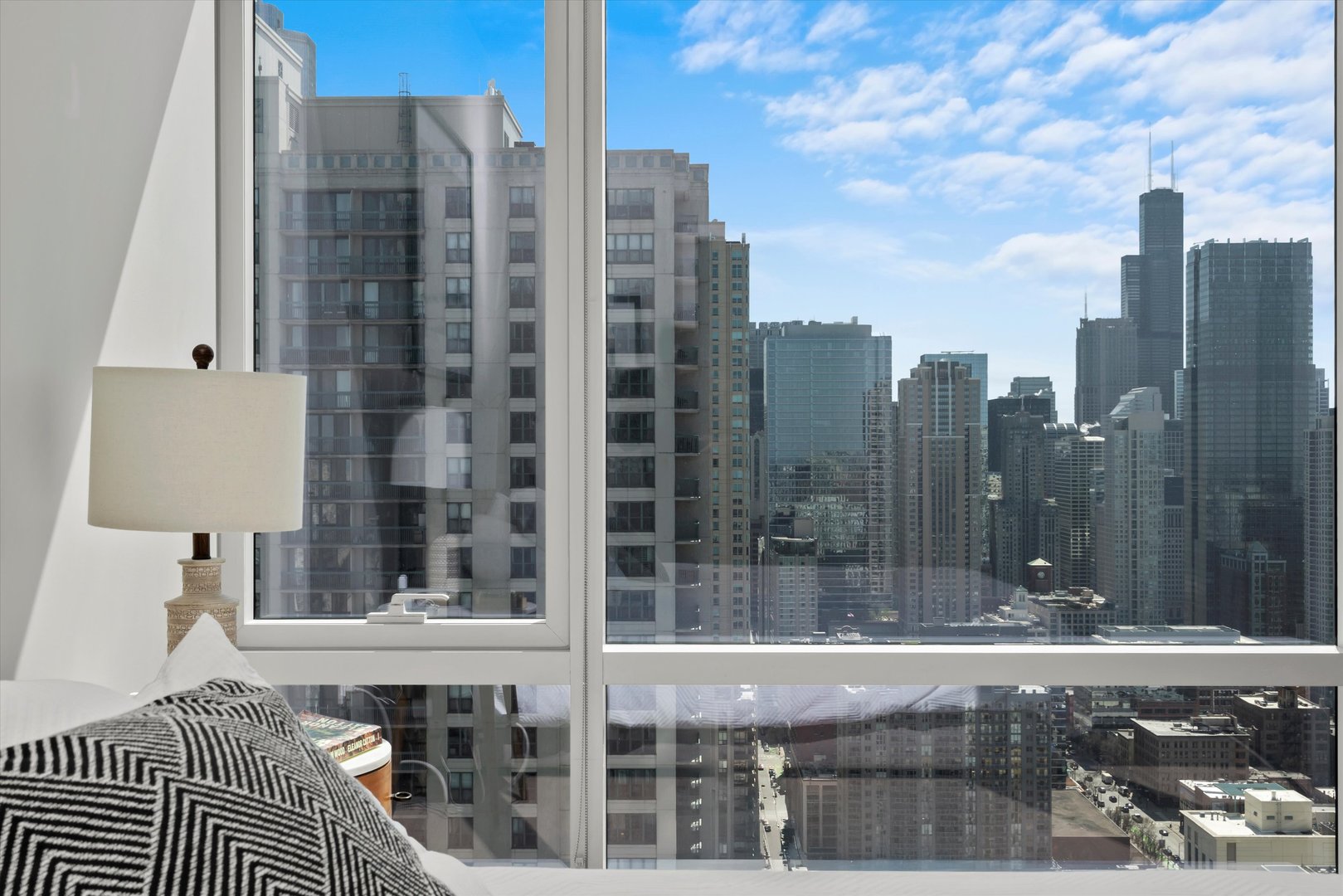 23 W Chicago Avenue Unit: 3609