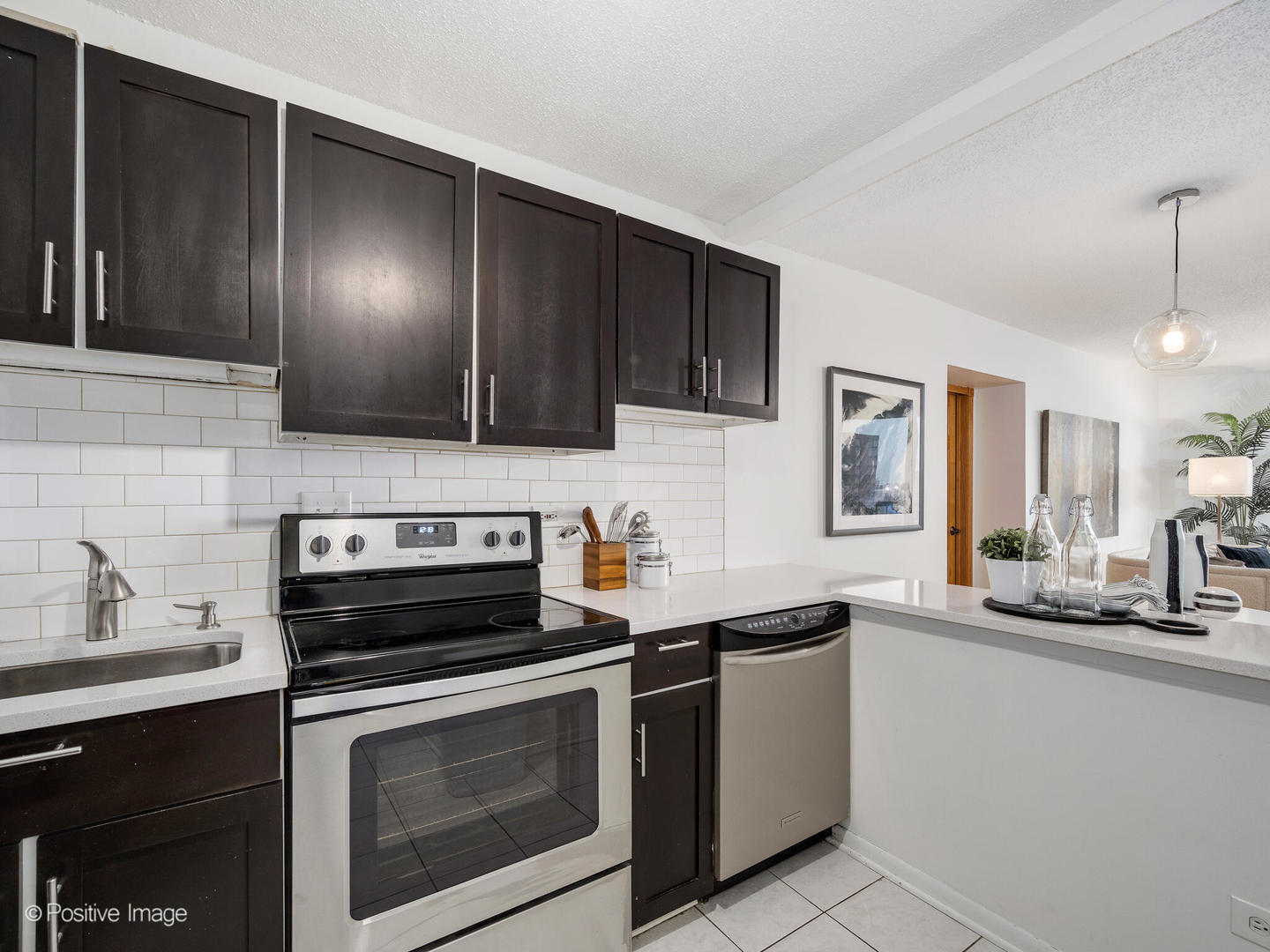 111 W Maple Street Unit: 2403