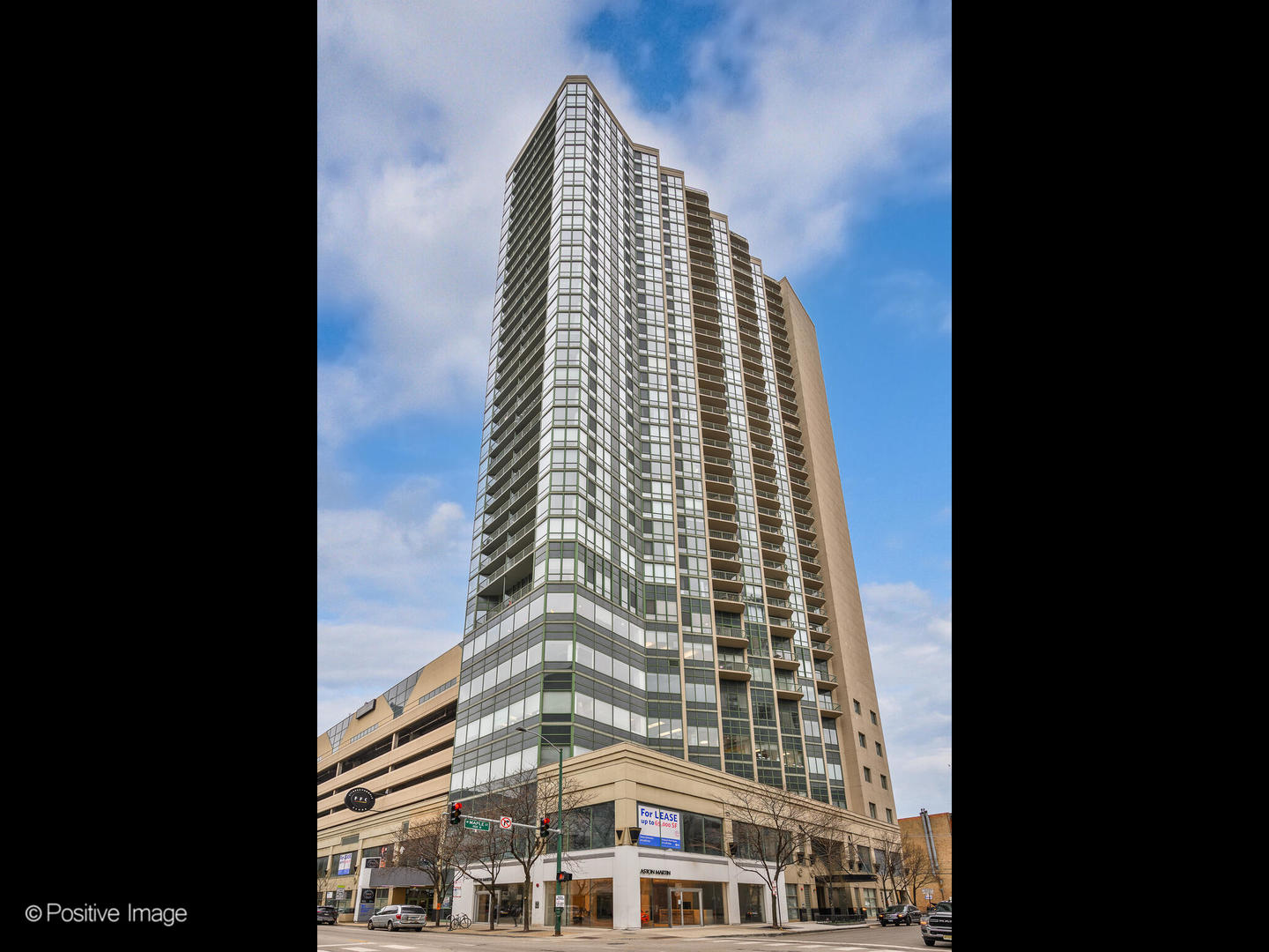 111 W Maple Street Unit: 2403
