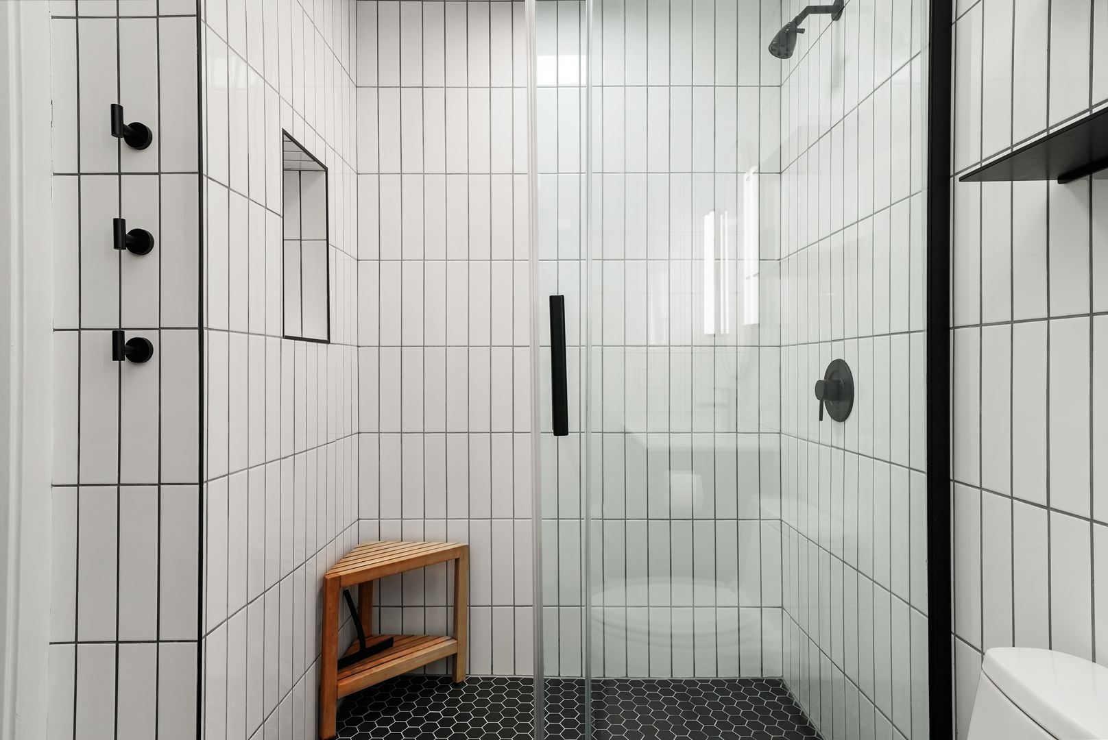 333 W Hubbard Street Unit: 608
