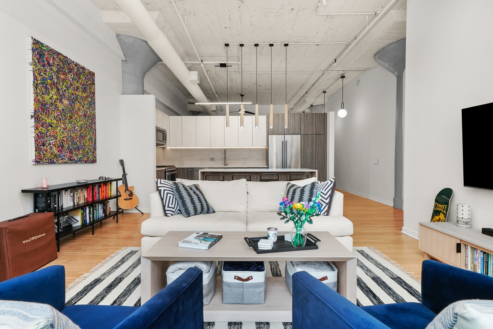333 W Hubbard Street Unit: 608