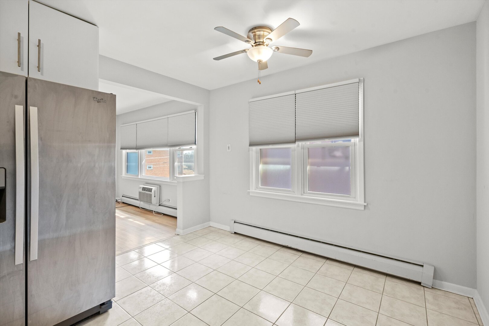 5516 W HIGGINS Avenue Unit: 2NE