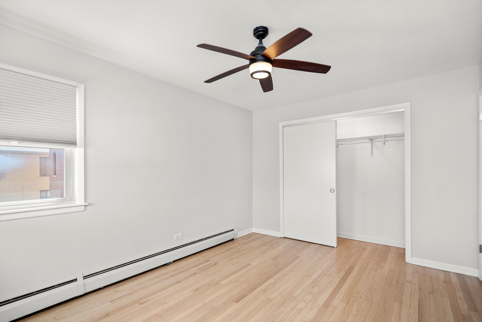 5516 W HIGGINS Avenue Unit: 2NE
