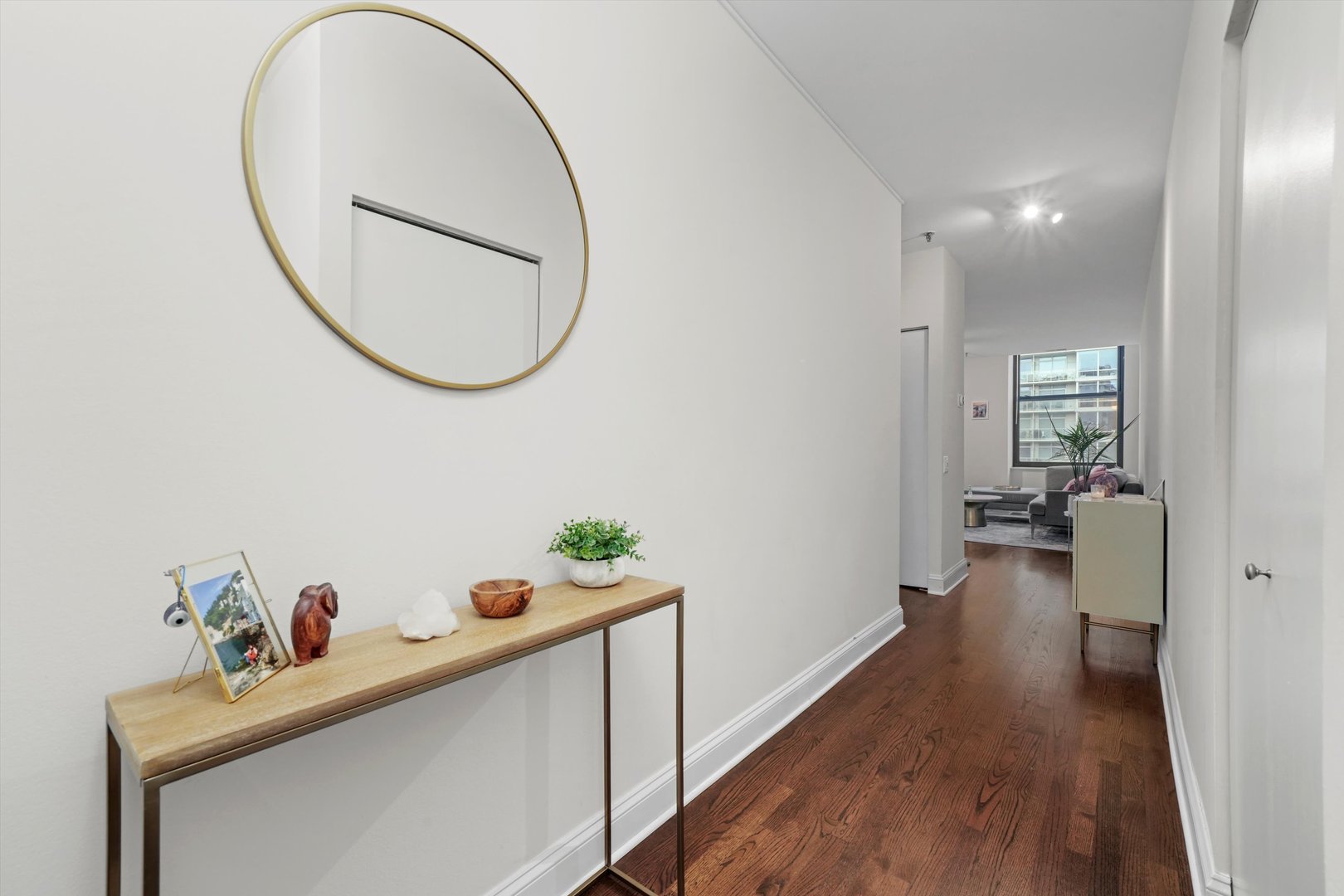 780 S FEDERAL Street Unit: 1207