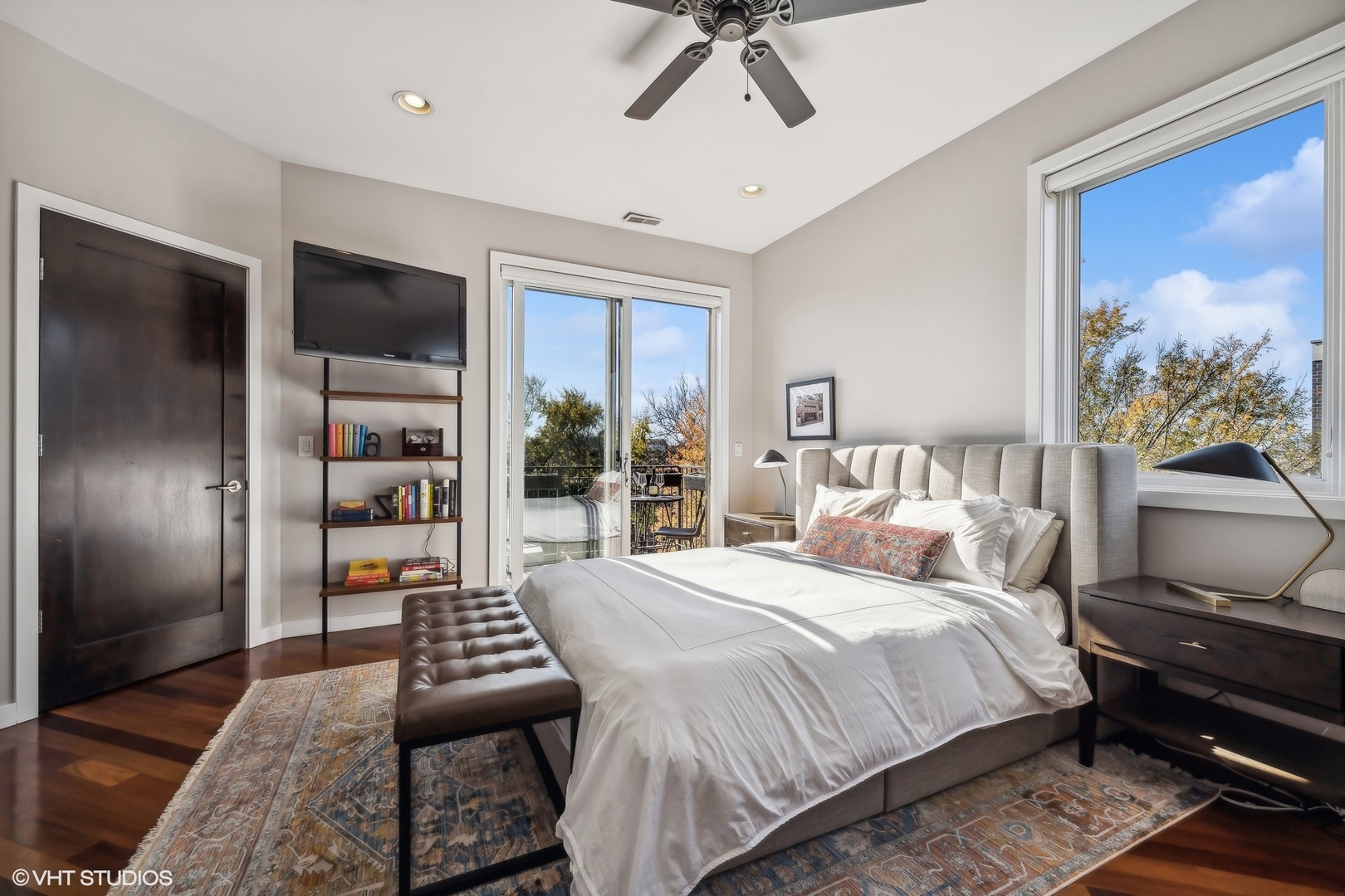 2259 W Wabansia Avenue Unit: 410