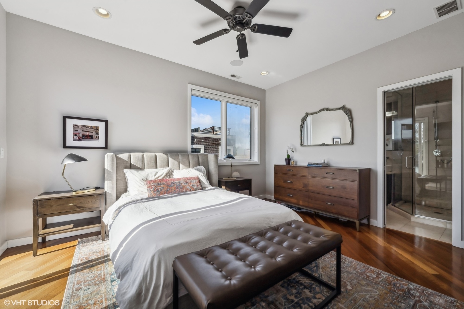 2259 W Wabansia Avenue Unit: 410