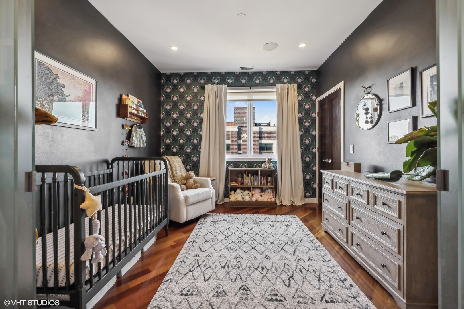 2259 W Wabansia Avenue Unit: 410