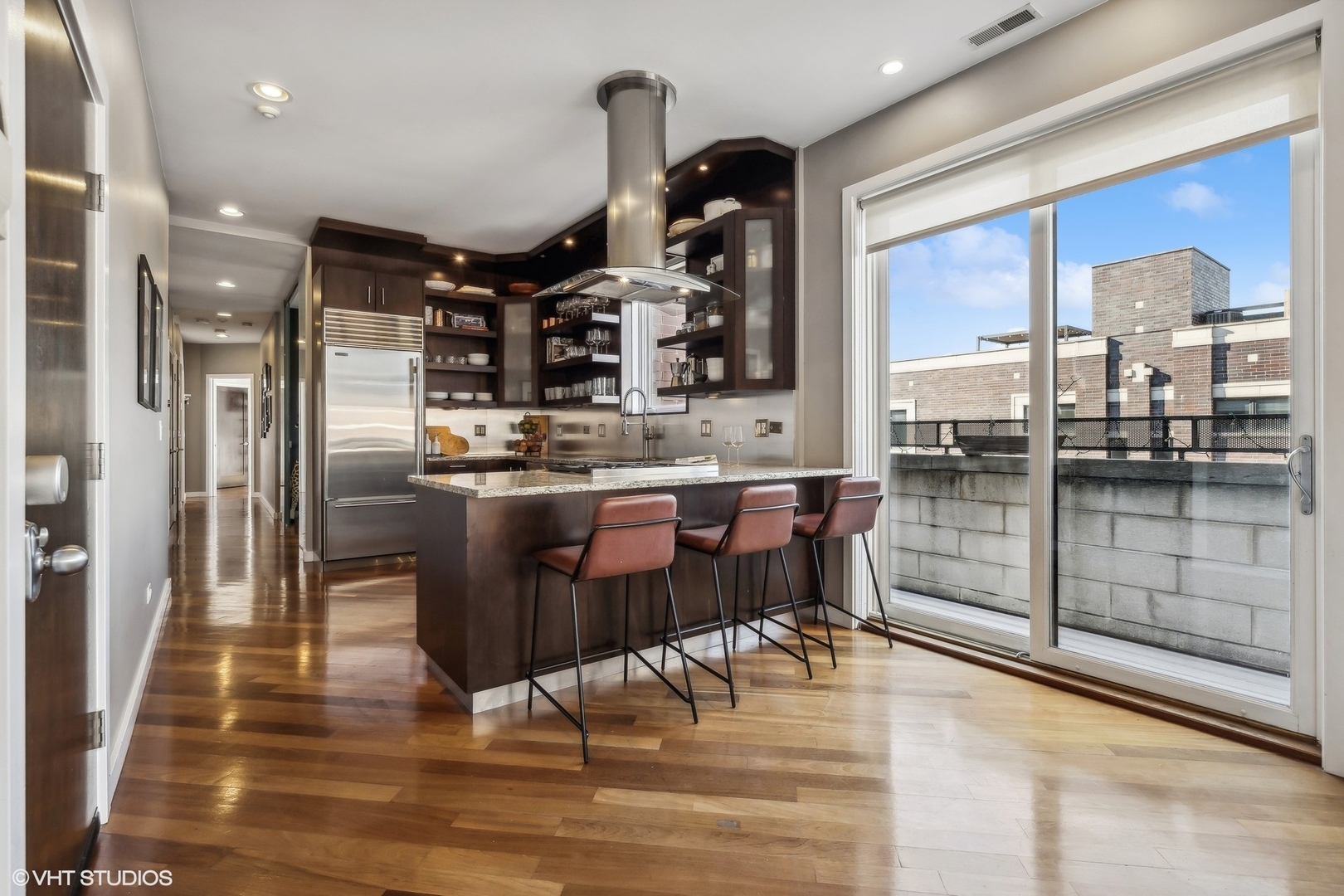 2259 W Wabansia Avenue Unit: 410