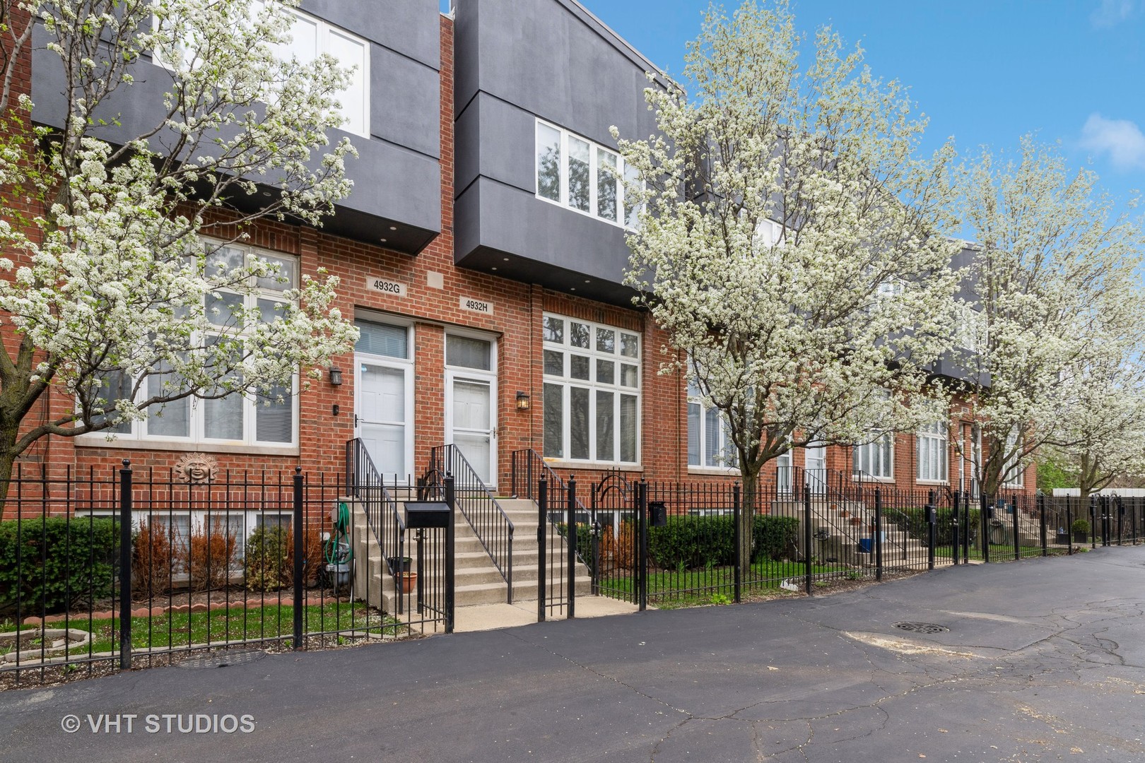 4932 W Lawrence Avenue Unit: H