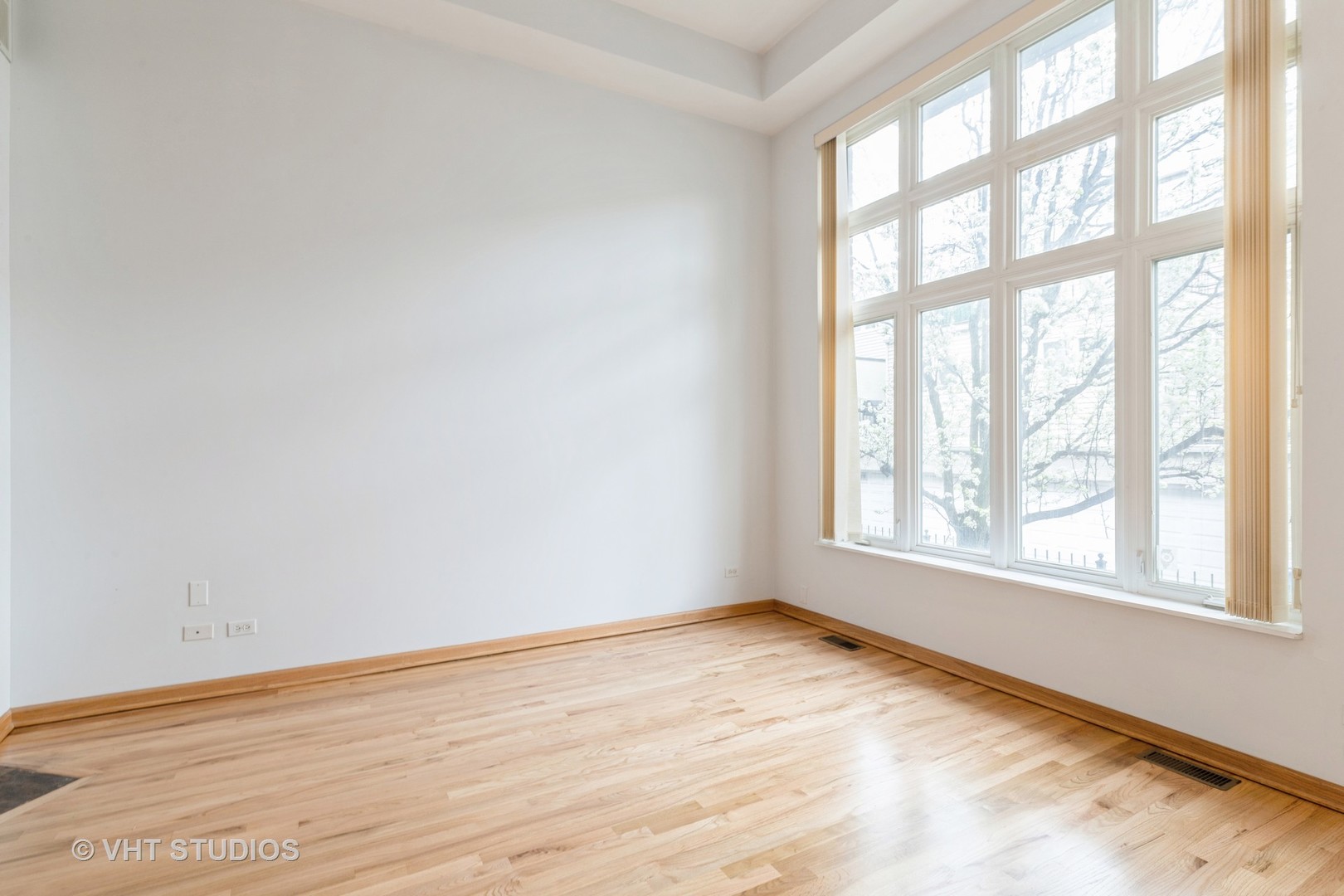 4932 W Lawrence Avenue Unit: H