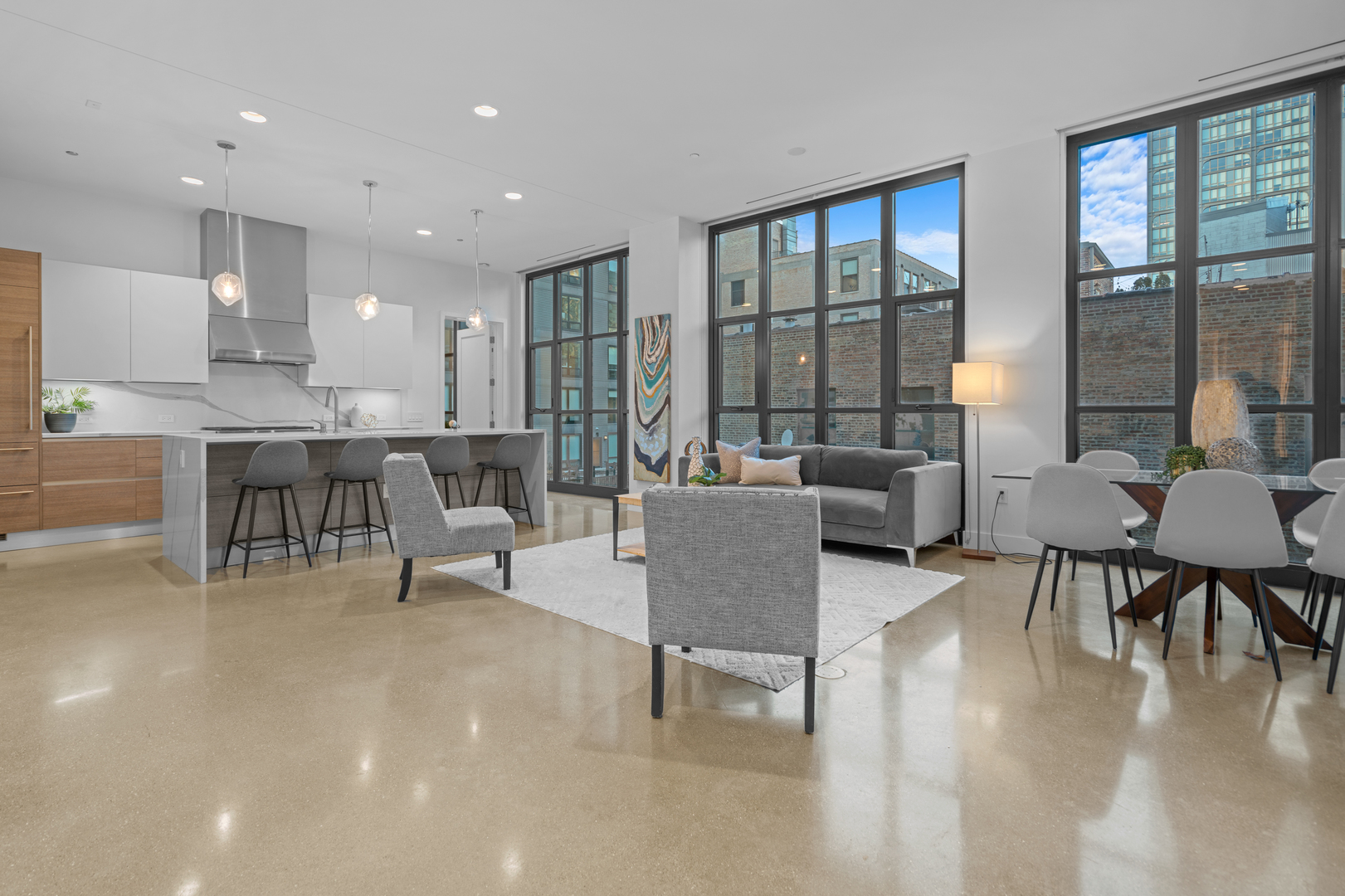 900 W Washington Boulevard Unit: 402