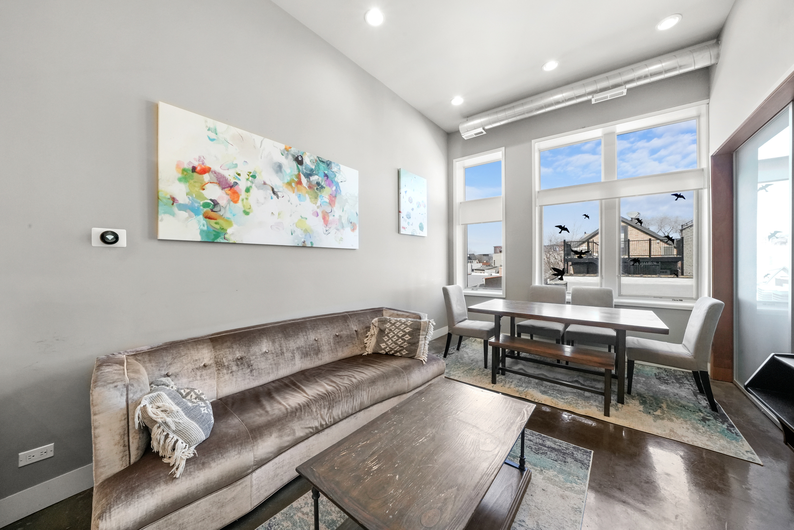 1375 N Milwaukee Avenue Unit: 2R