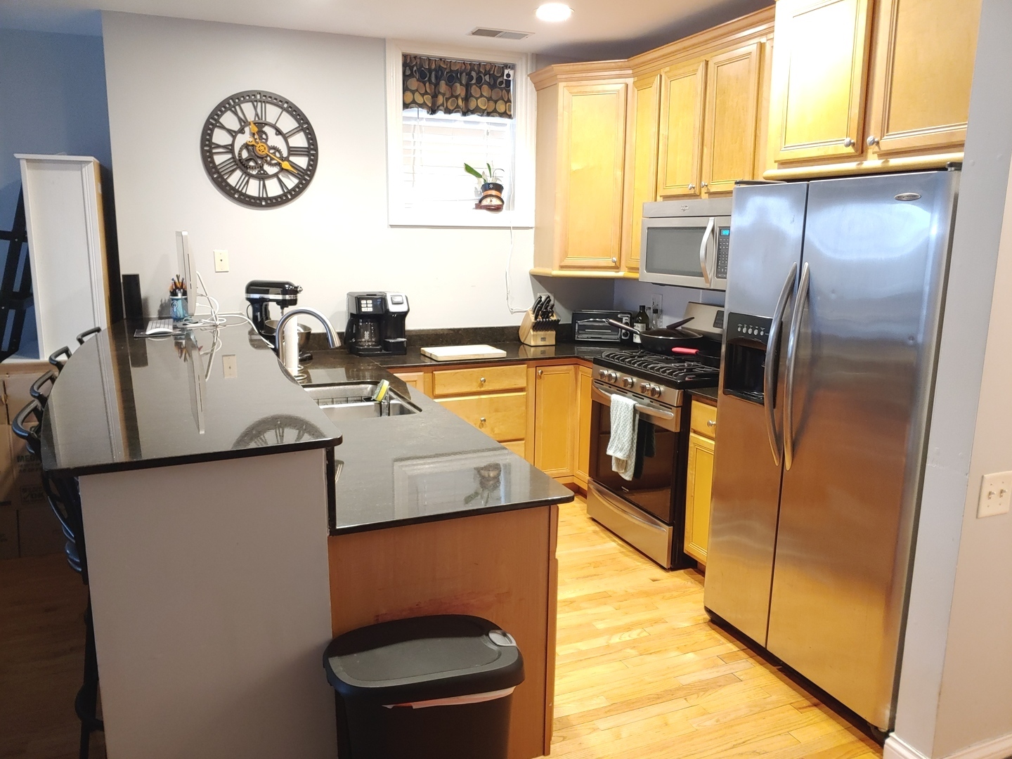 4541 N MALDEN Street Unit: GN