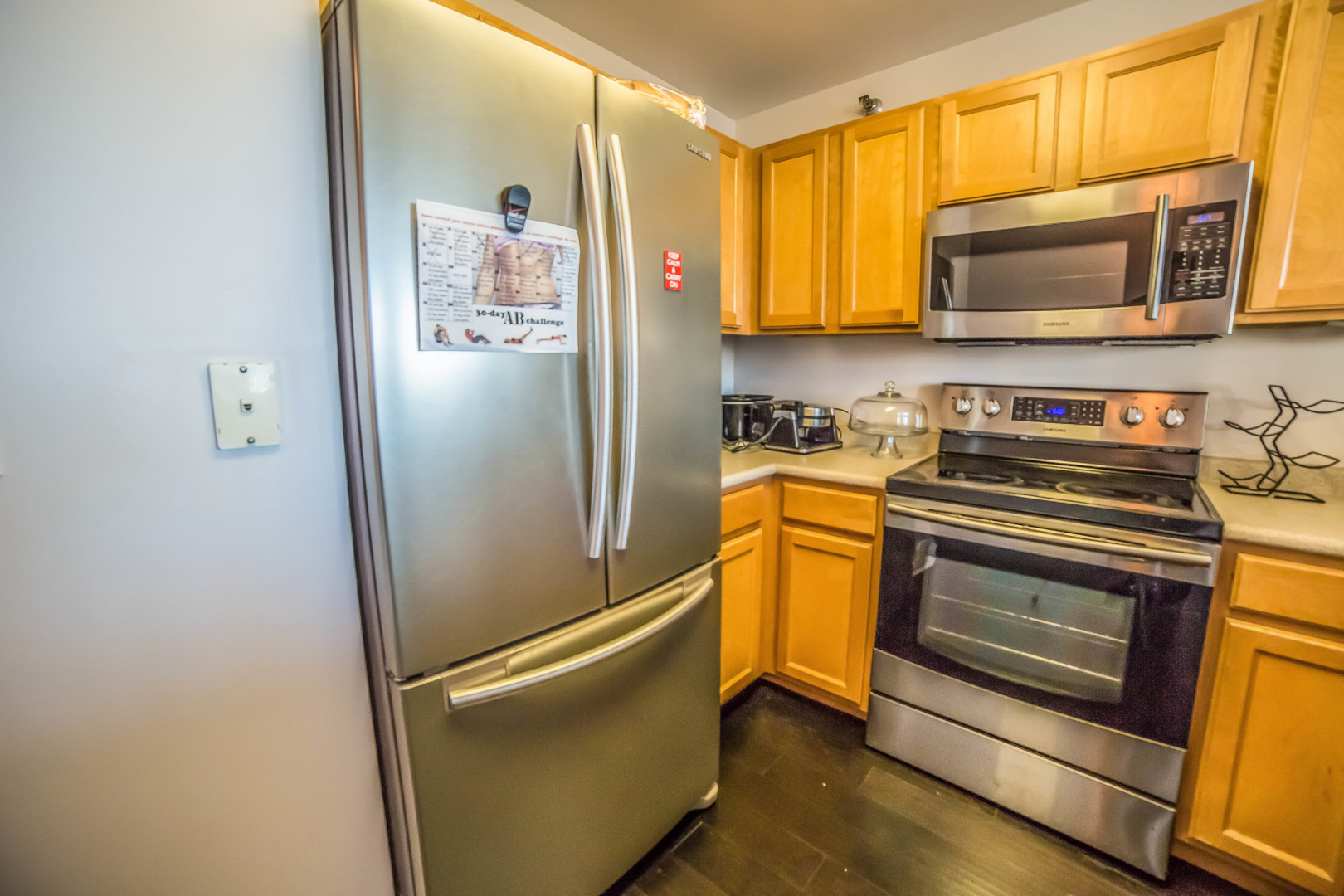 345 N LaSalle Drive Unit: 1502