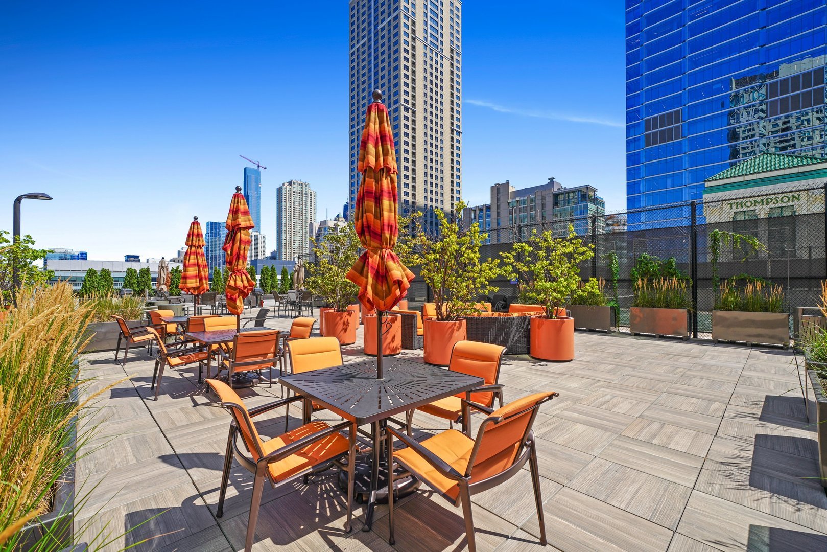 345 N LaSalle Drive Unit: 1502