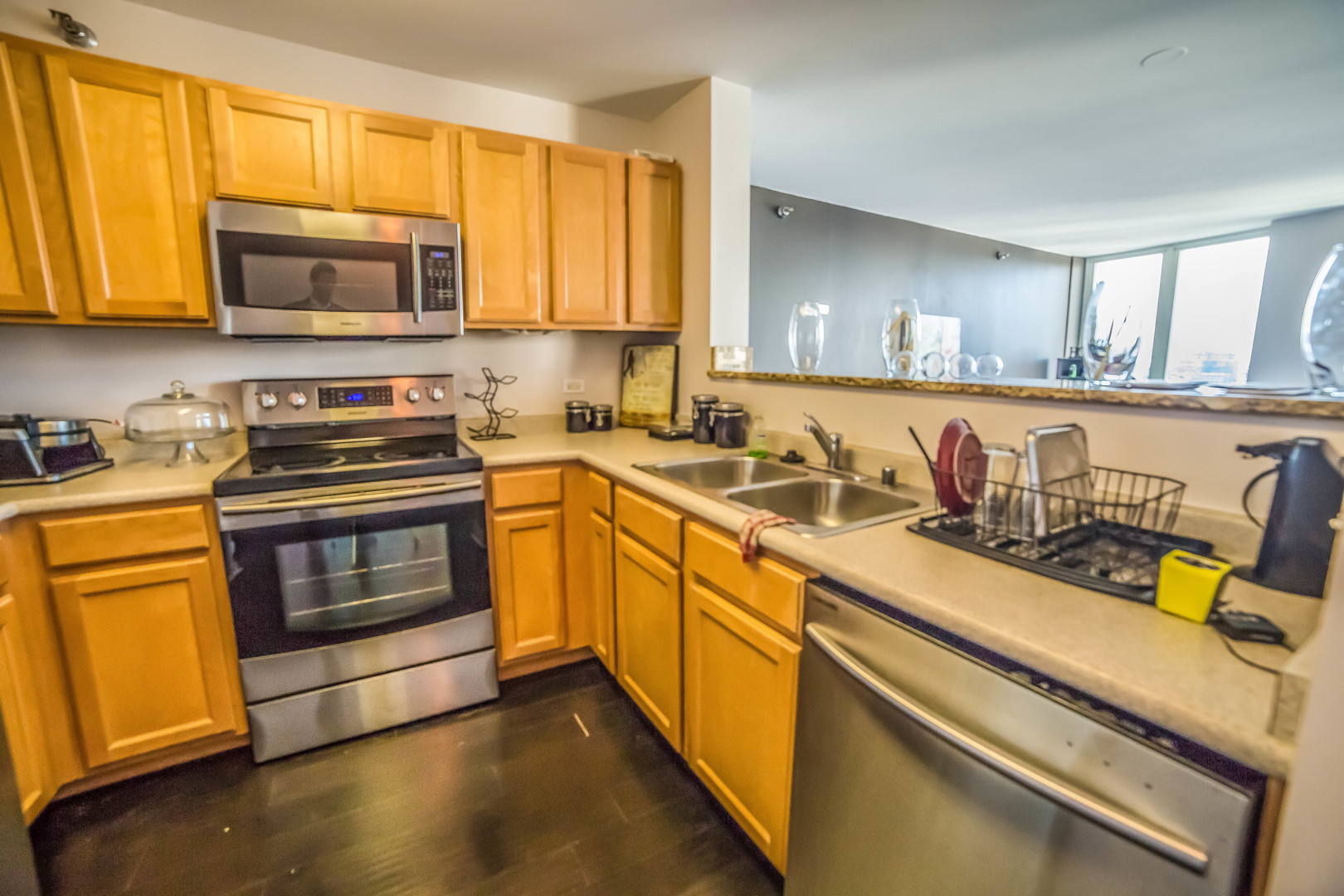 345 N LaSalle Drive Unit: 1502
