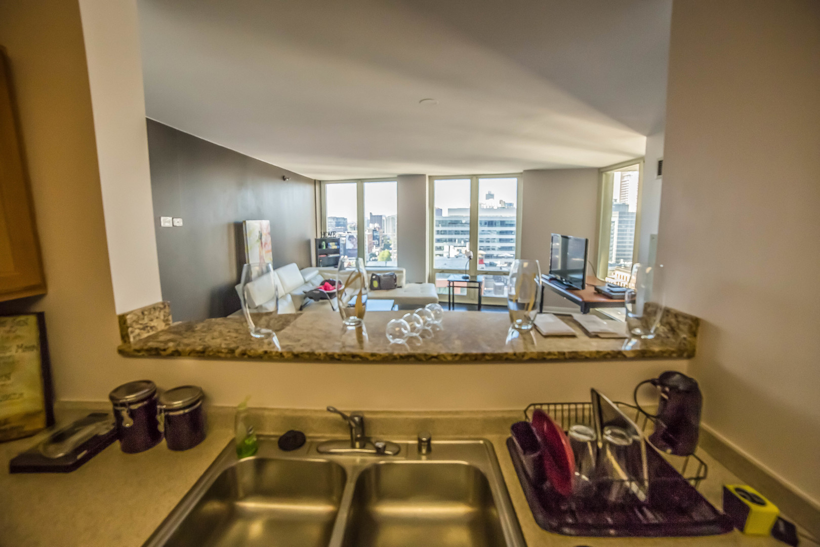 345 N LaSalle Drive Unit: 1502