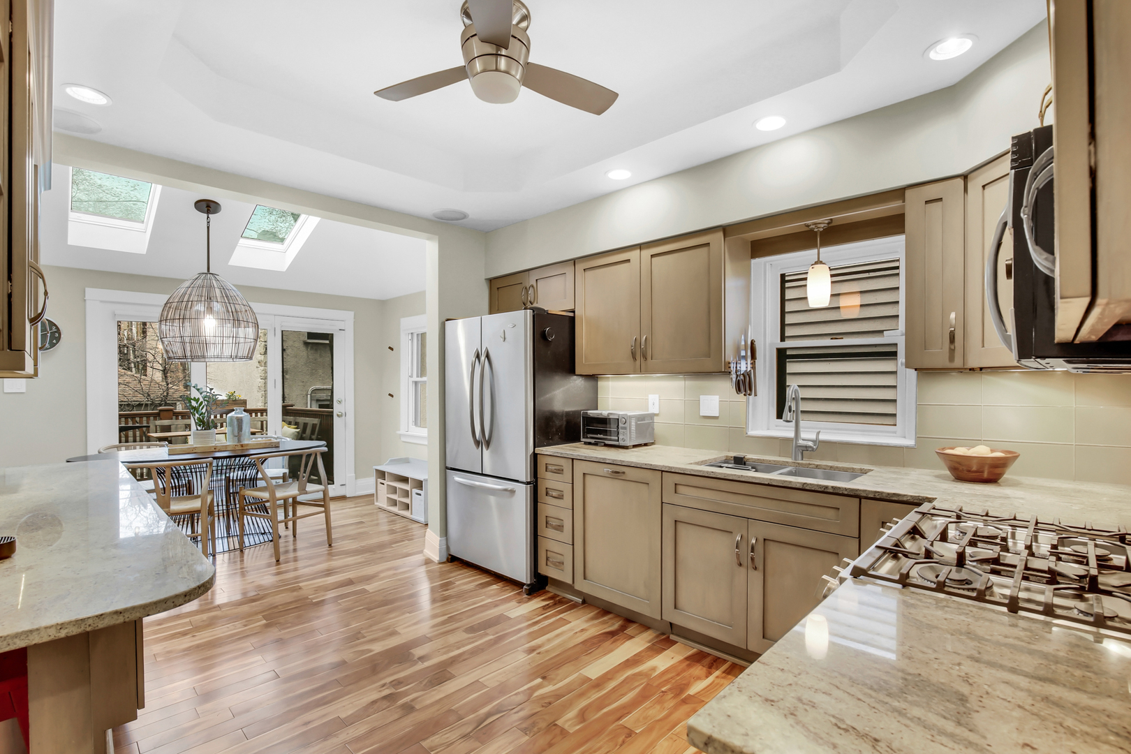 1404 W Hollywood Avenue