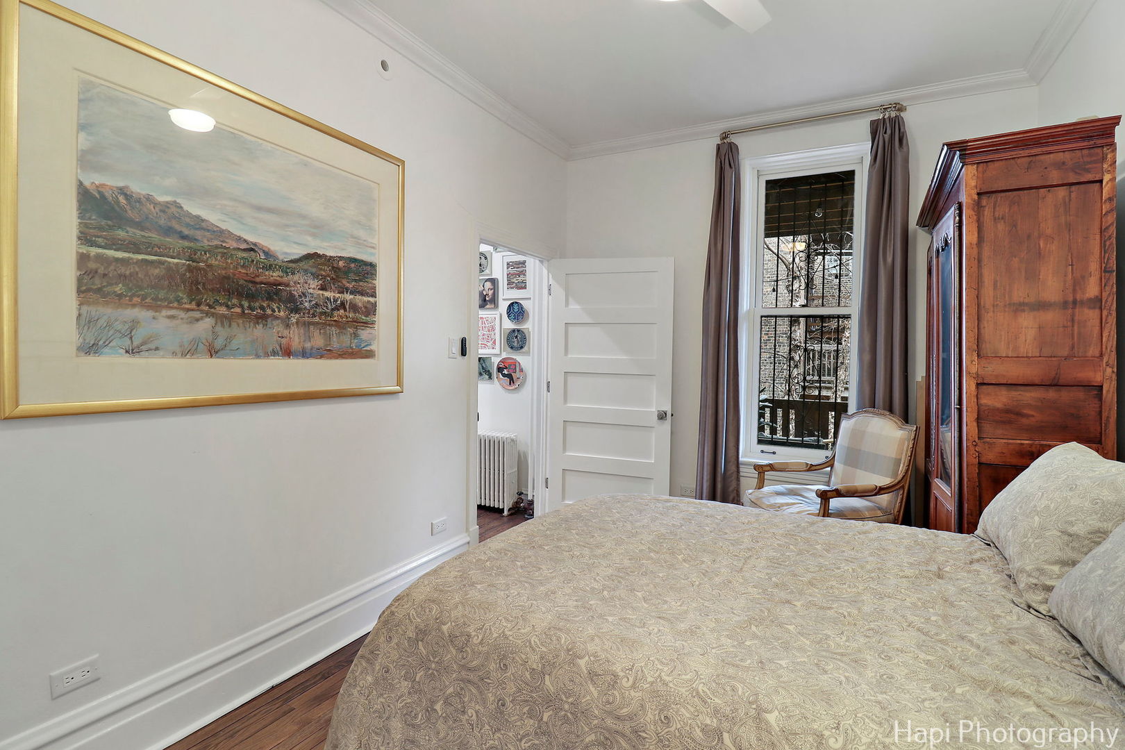 2155 N Seminary Avenue Unit: B