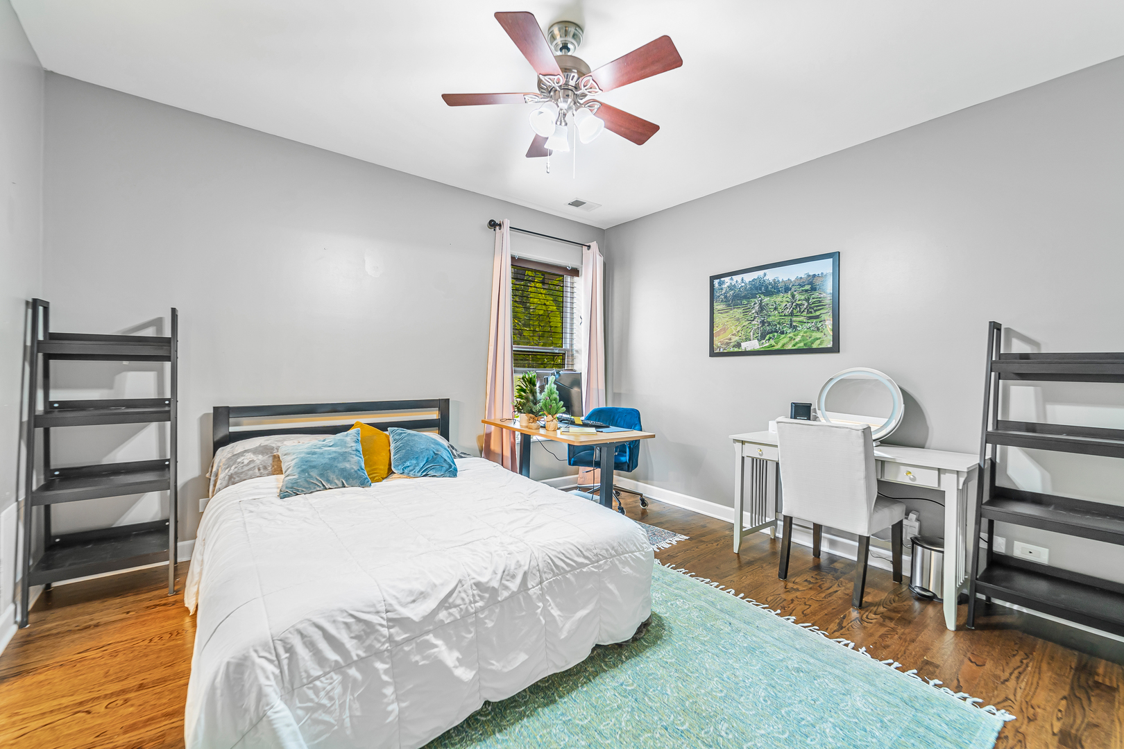 5016 N Sheridan Road Unit: 1