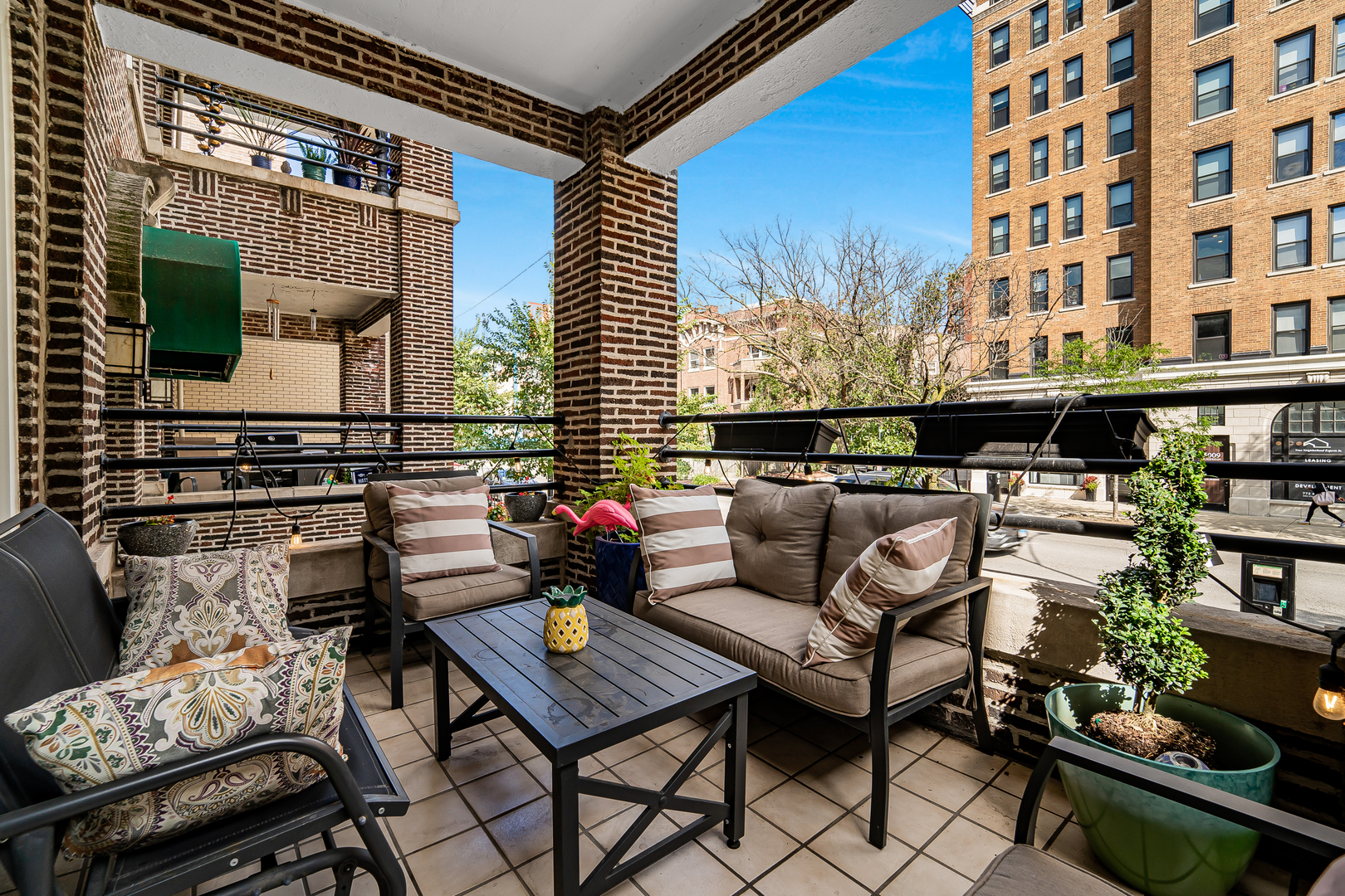 5016 N Sheridan Road Unit: 1