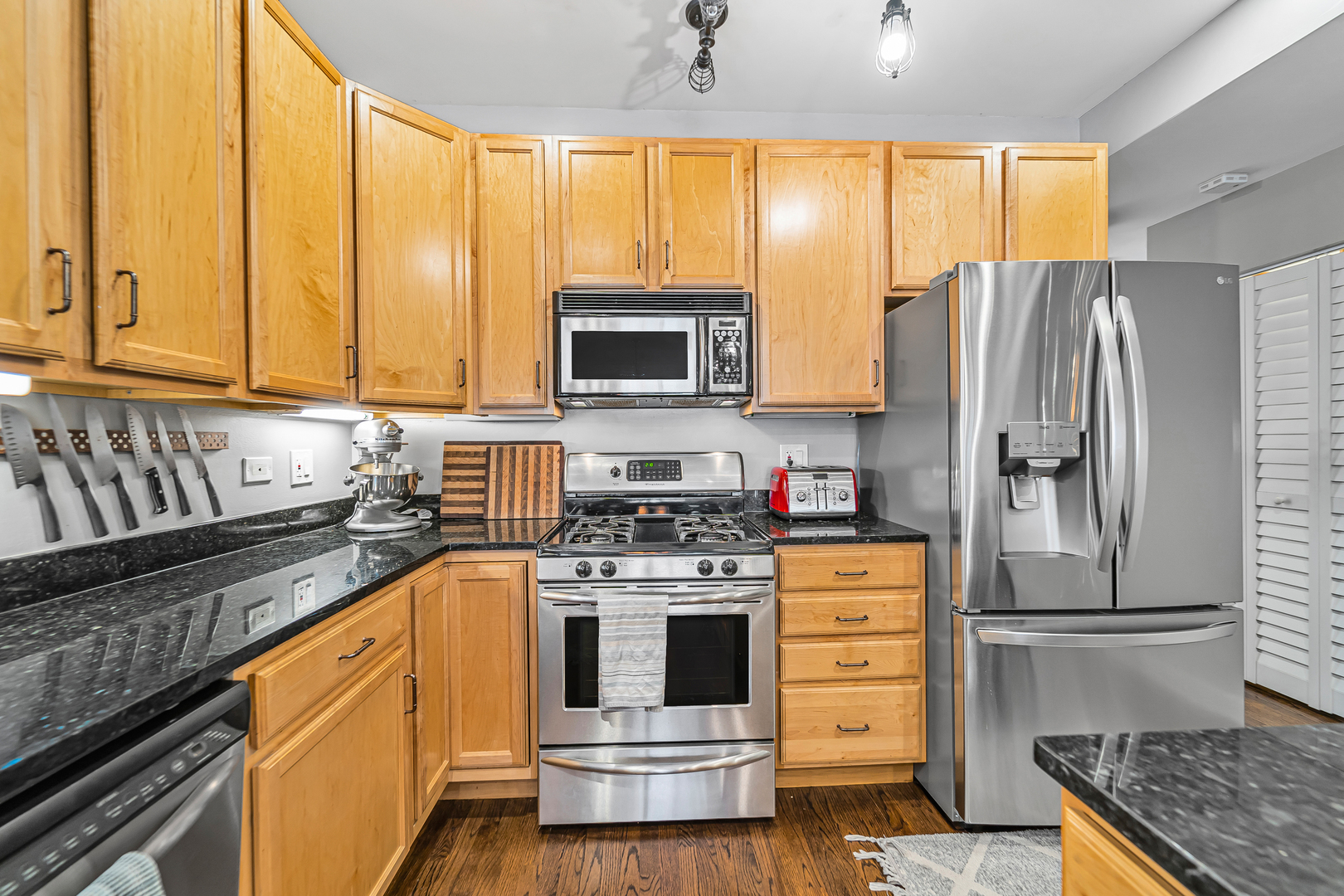 5016 N Sheridan Road Unit: 1
