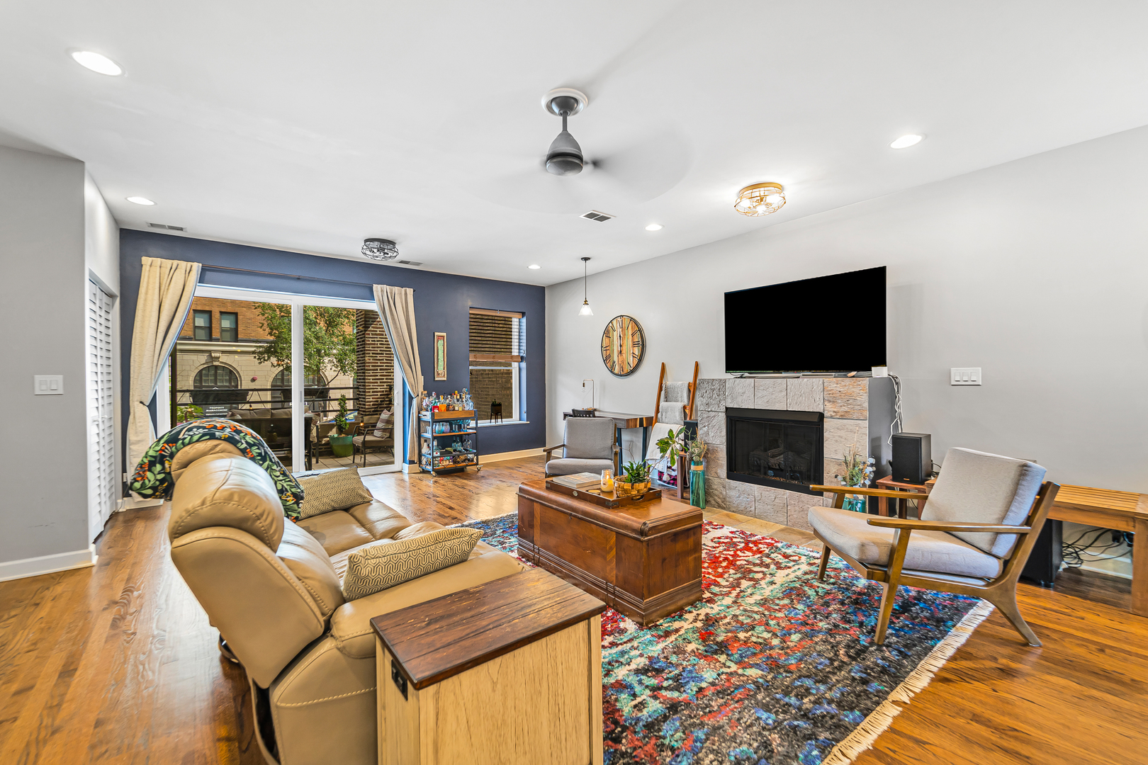 5016 N Sheridan Road Unit: 1