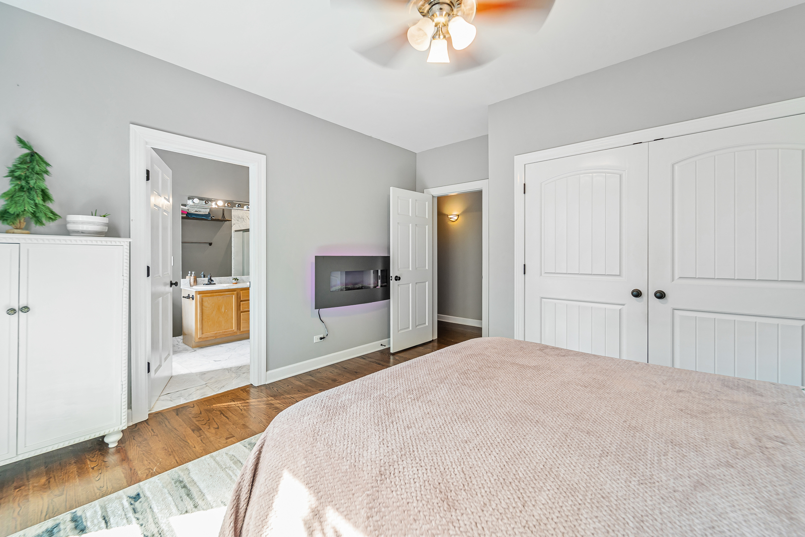 5016 N Sheridan Road Unit: 1
