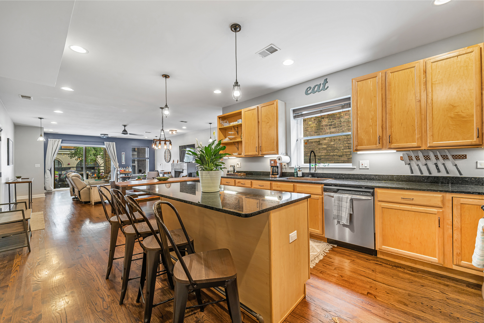 5016 N Sheridan Road Unit: 1