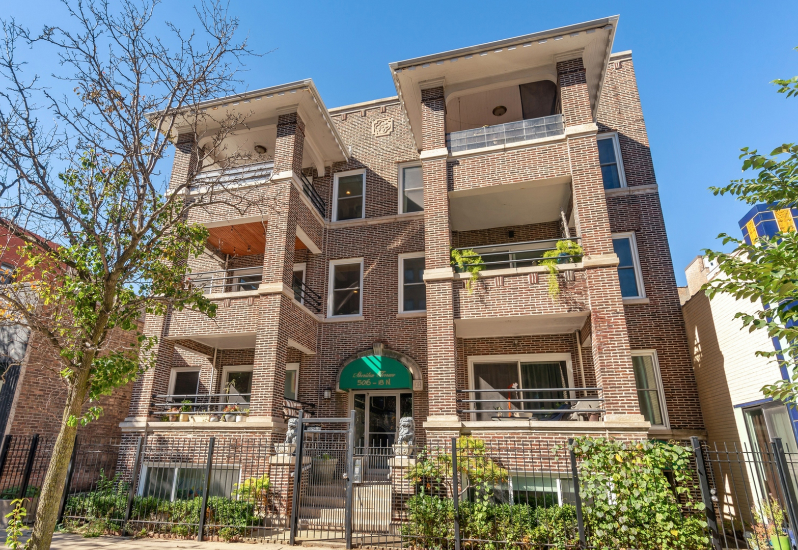 5016 N Sheridan Road Unit: 1