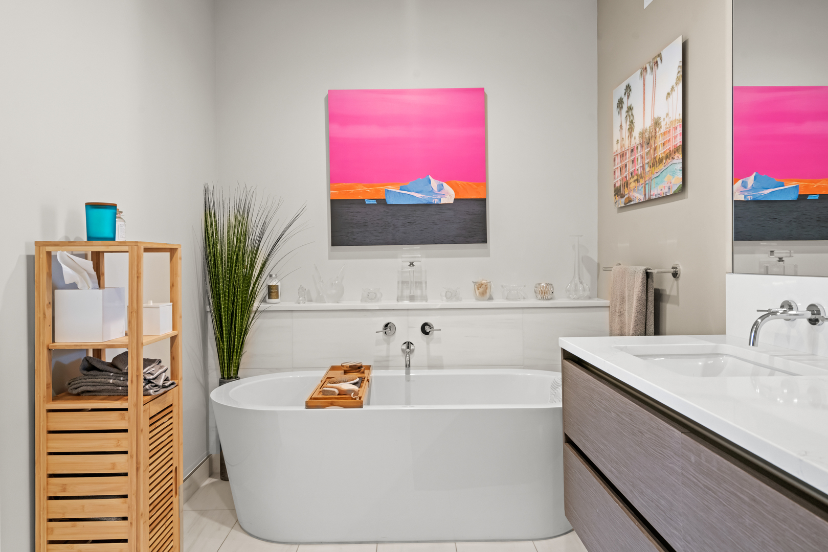 366 W Superior Street Unit: 501