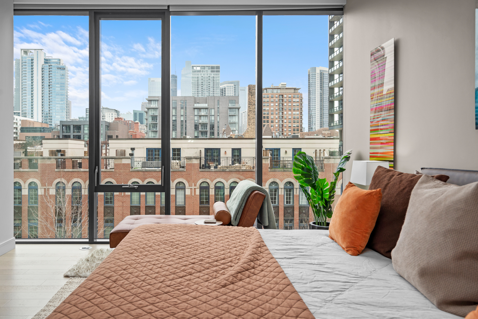 366 W Superior Street Unit: 501