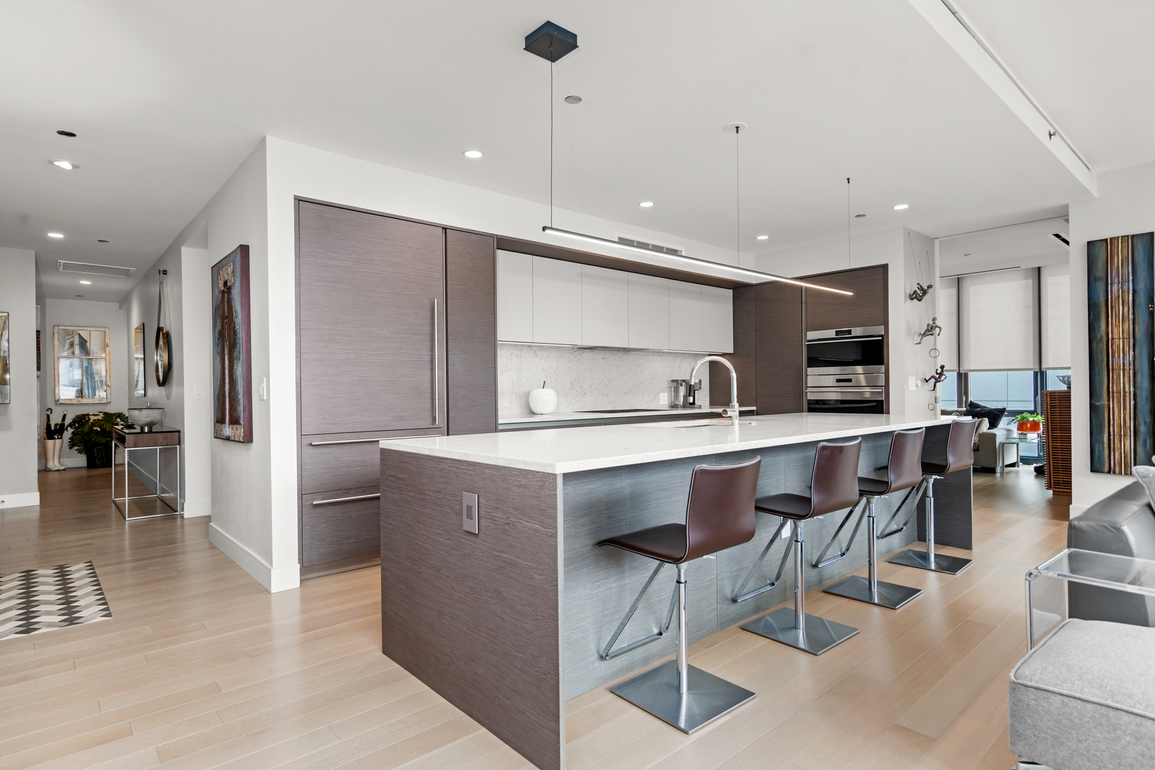 366 W Superior Street Unit: 501