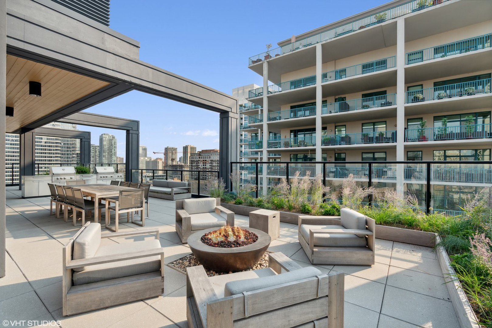 366 W Superior Street Unit: 501