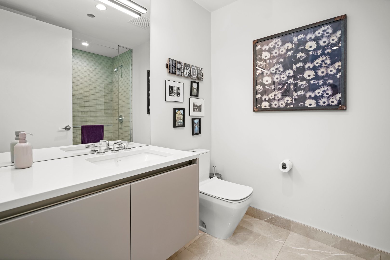366 W Superior Street Unit: 501