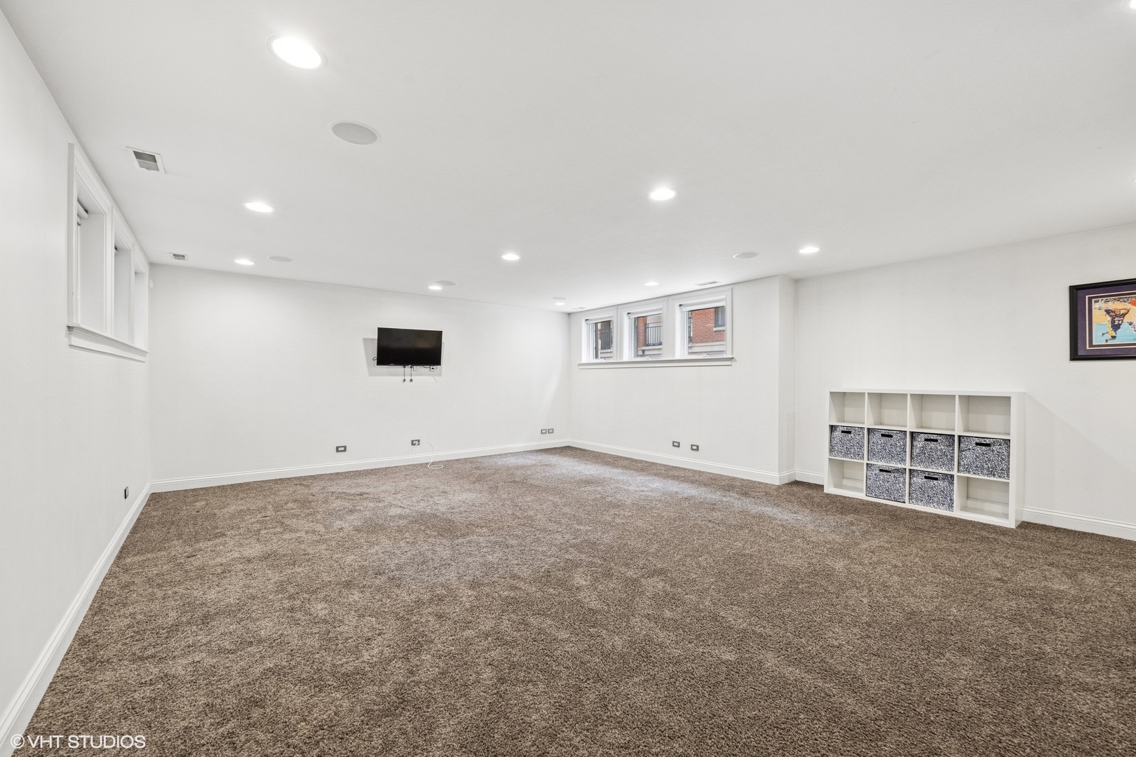 2324 W WABANSIA Avenue Unit: 5