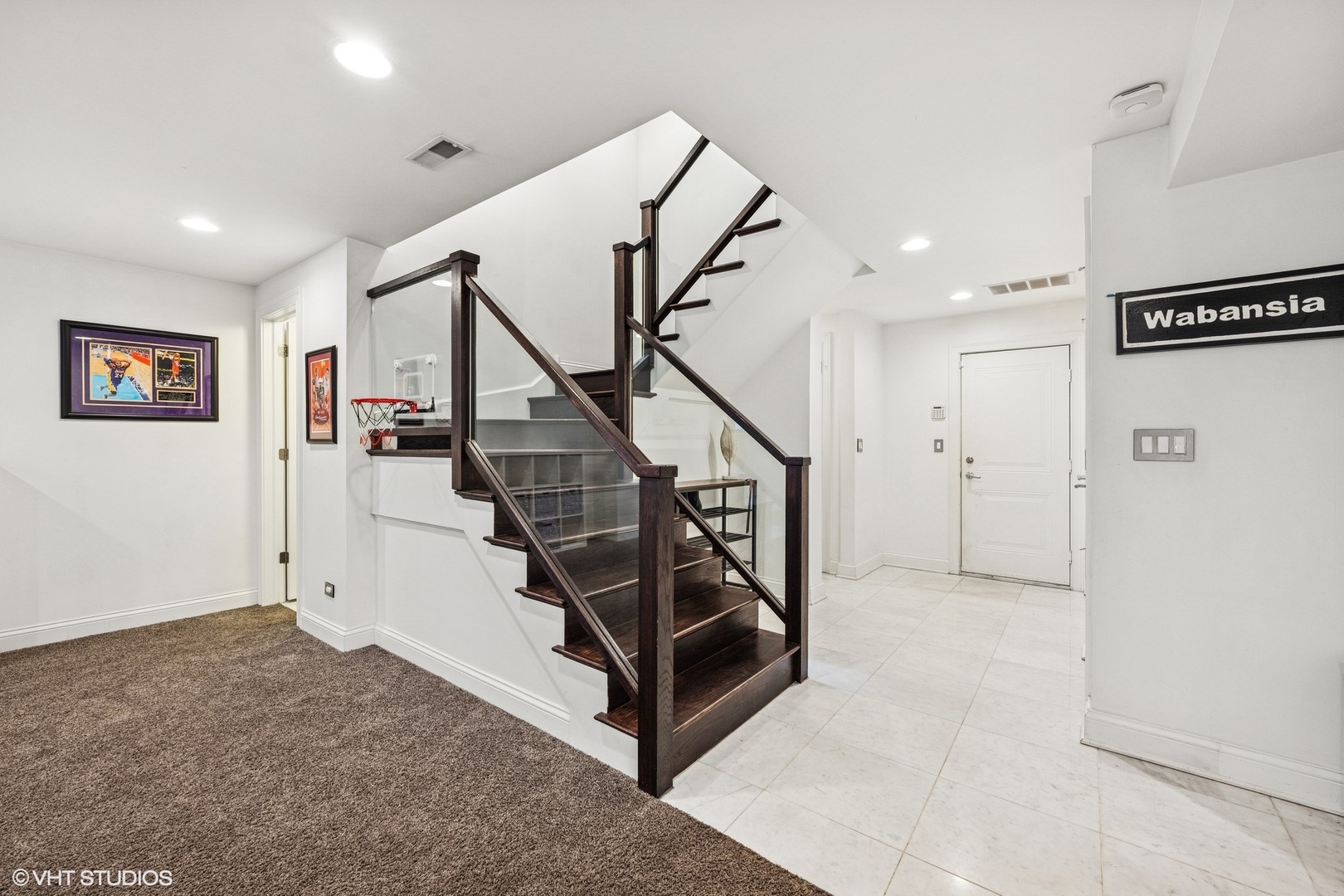 2324 W WABANSIA Avenue Unit: 5