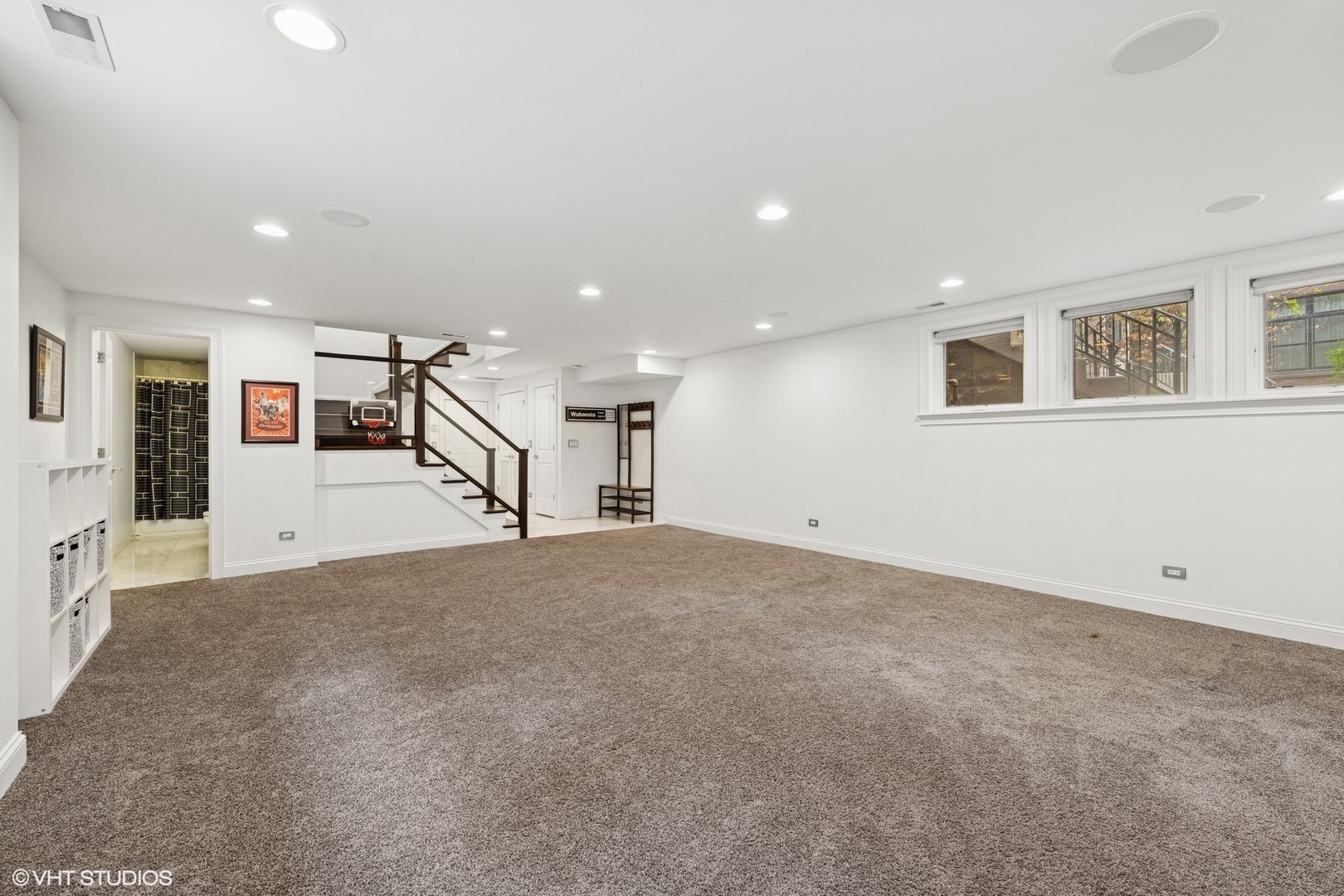 2324 W WABANSIA Avenue Unit: 5