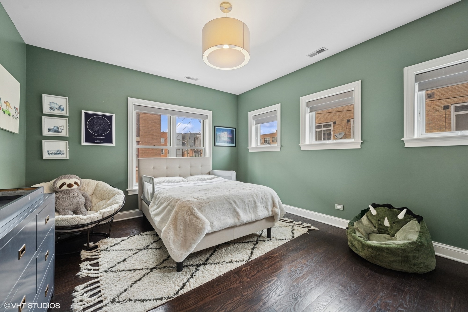 2324 W WABANSIA Avenue Unit: 5