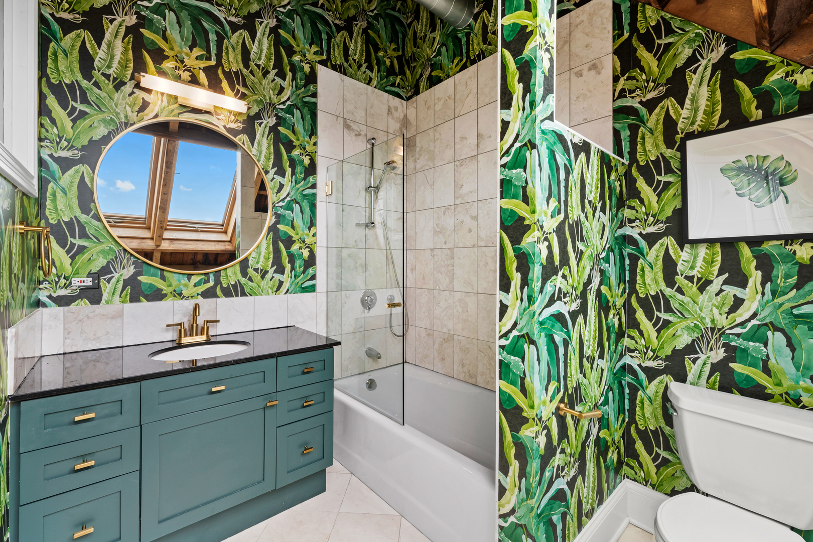 1547 N LEAVITT Street Unit: 3S