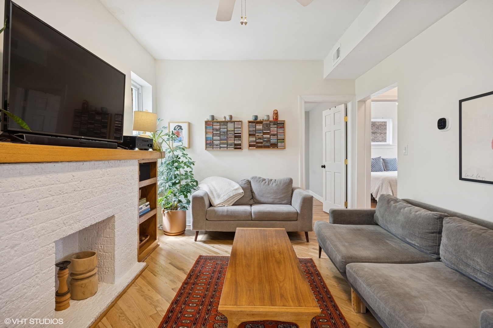 3440 W Leland Avenue Unit: 3W