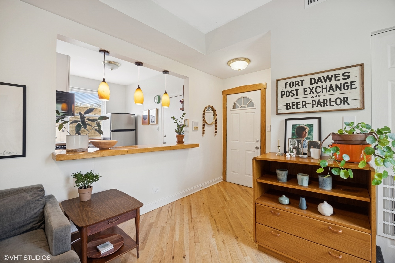 3440 W Leland Avenue Unit: 3W