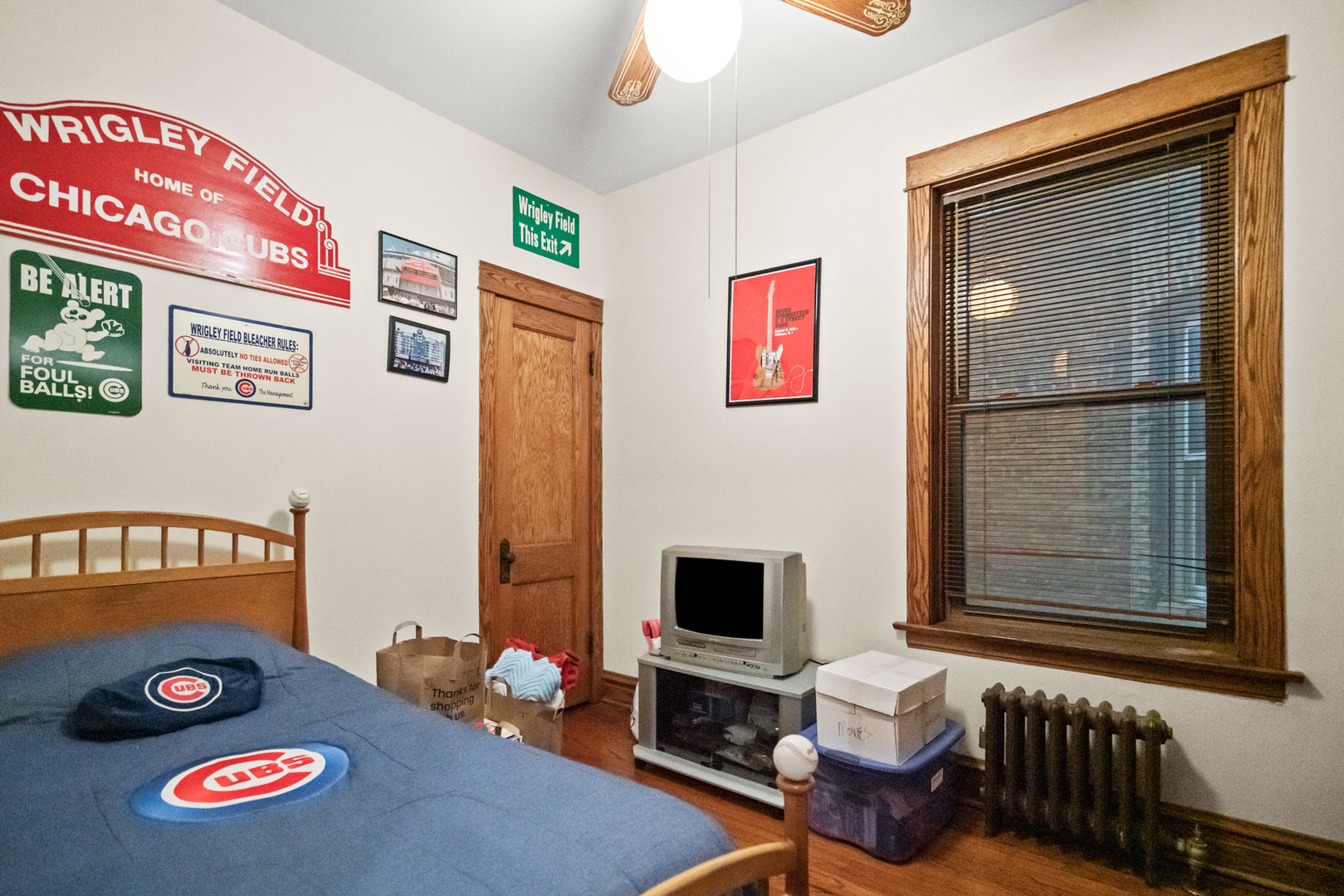 1336 W Cornelia Avenue