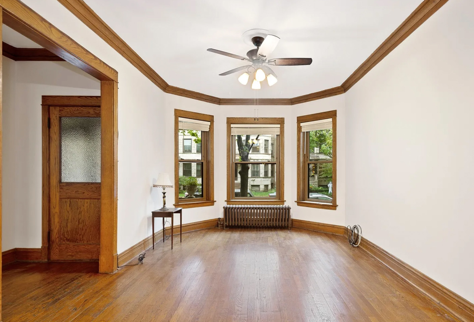 1336 W Cornelia Avenue