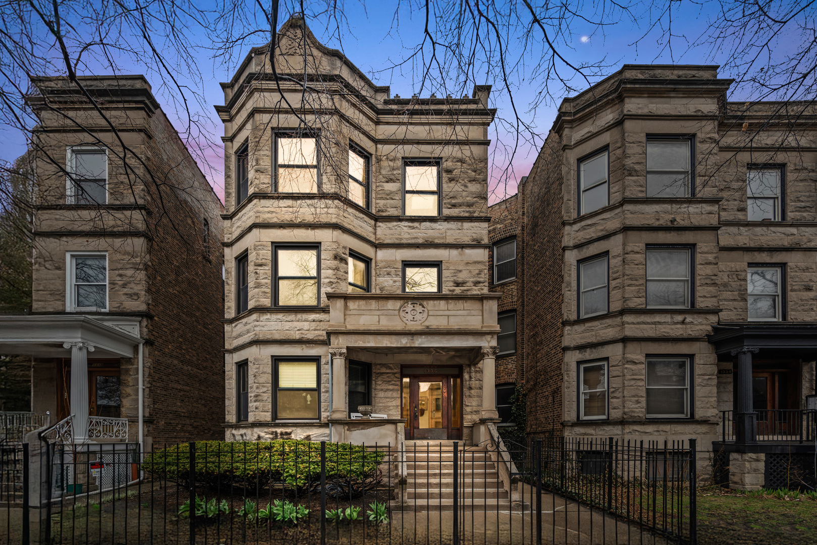 1336 W Cornelia Avenue