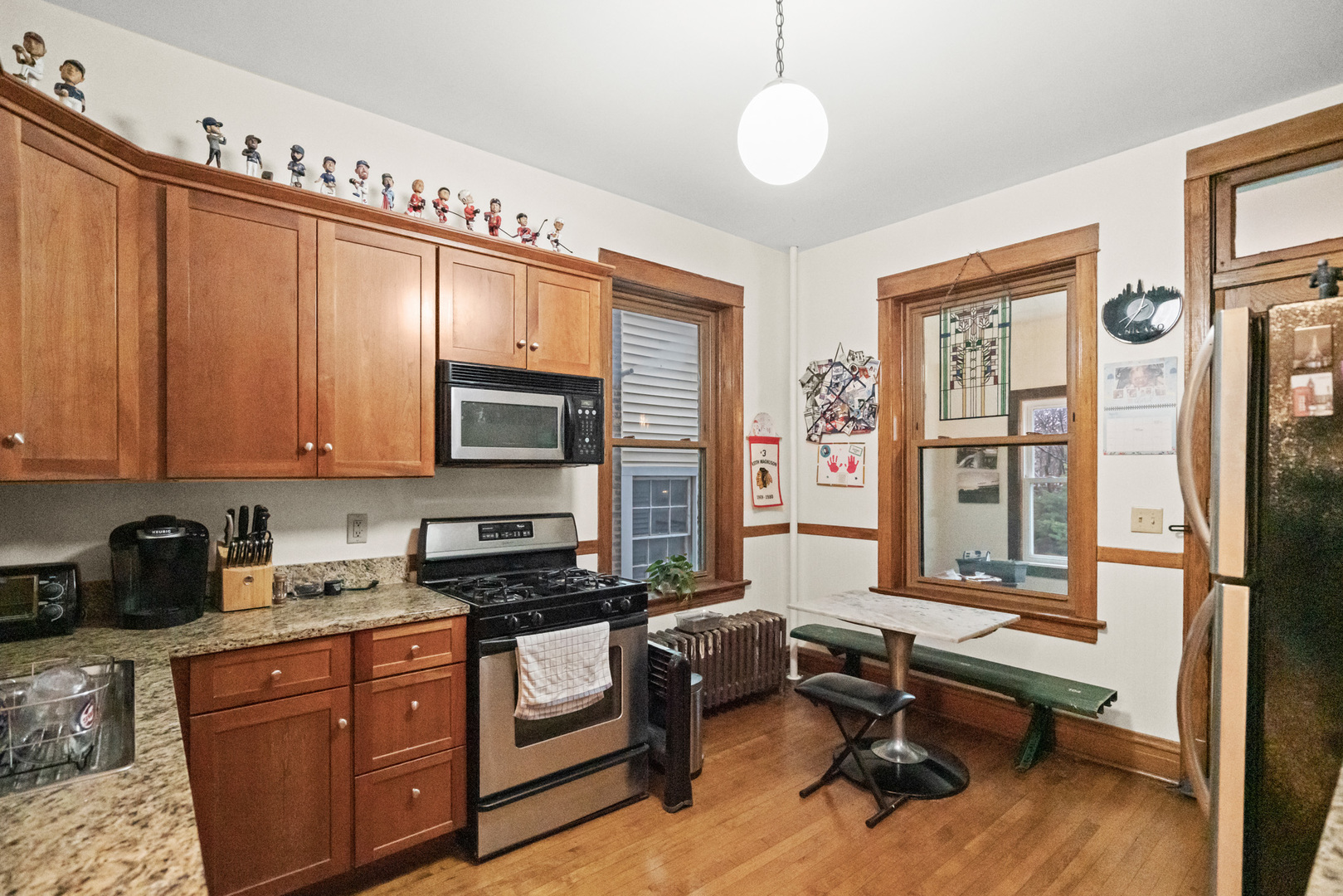 1336 W Cornelia Avenue