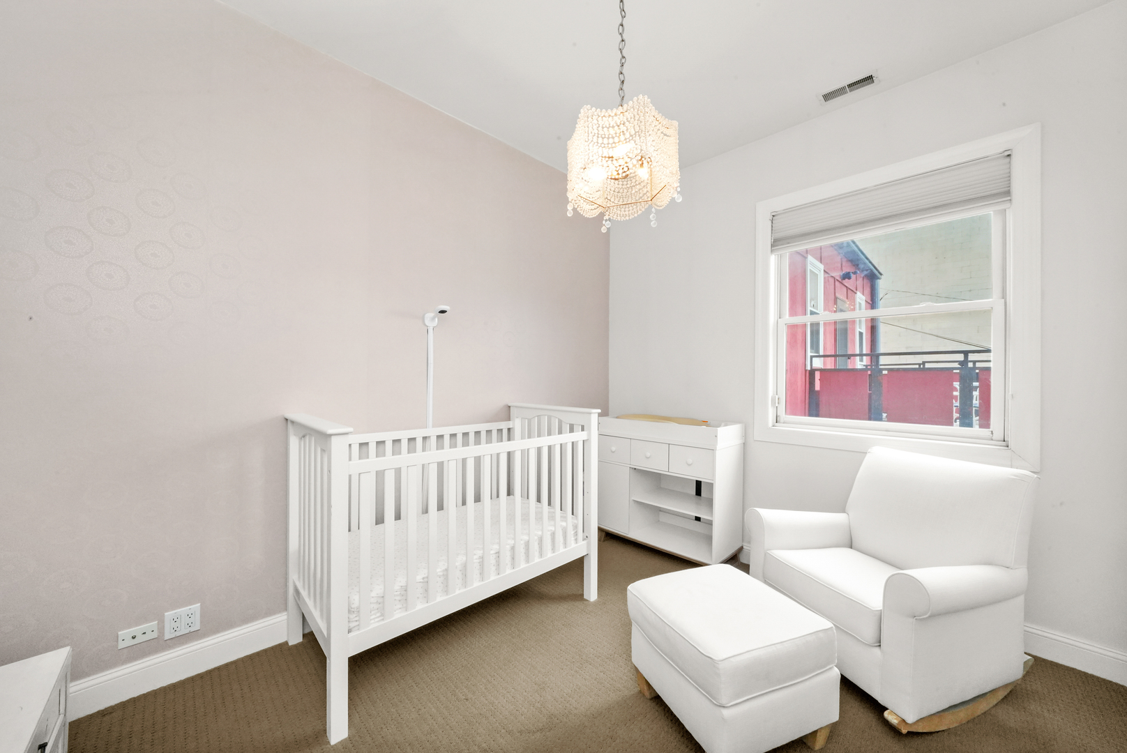 1931 N DAMEN Avenue Unit: 2N