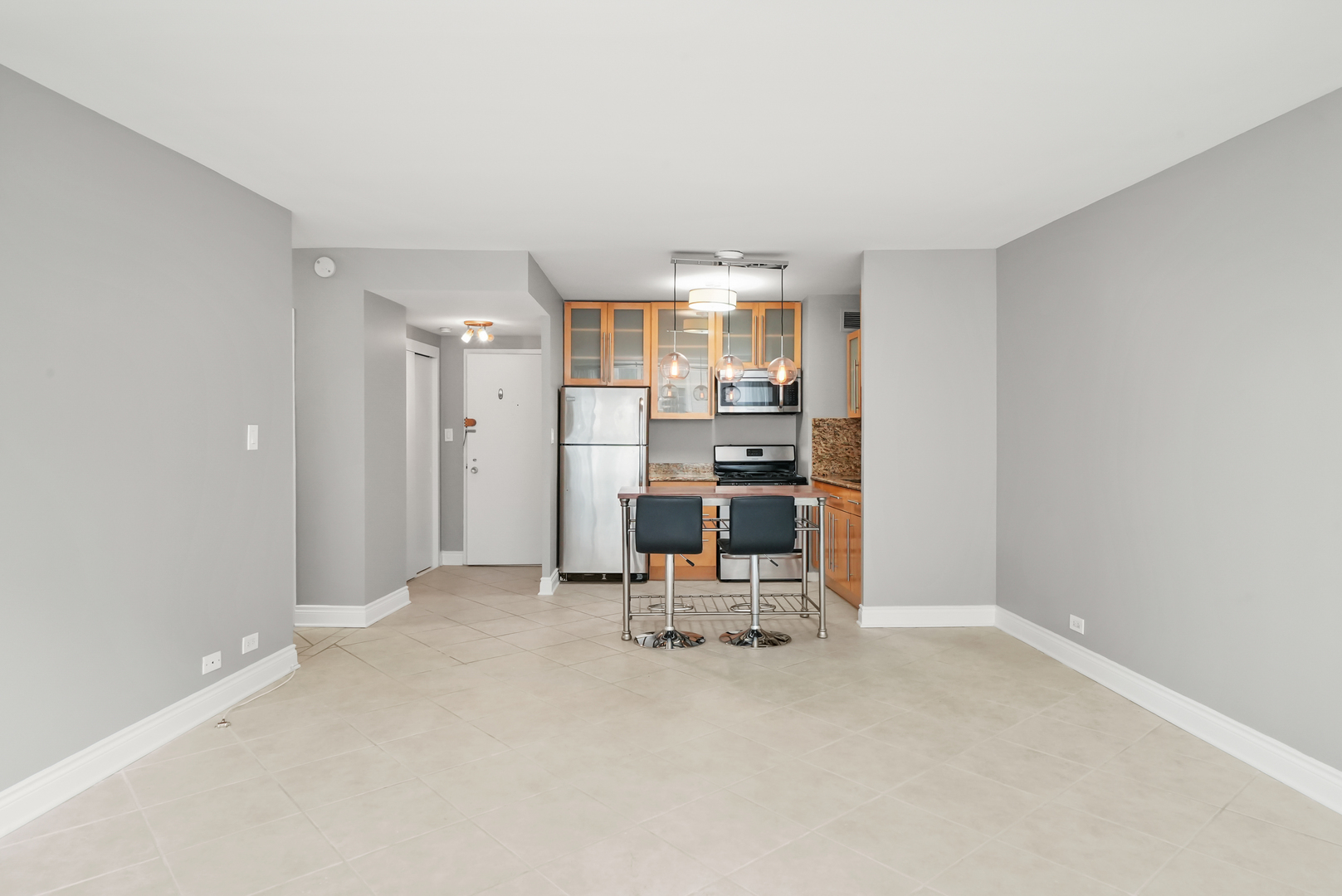 1150 N Lake Shore Drive Unit: 13G